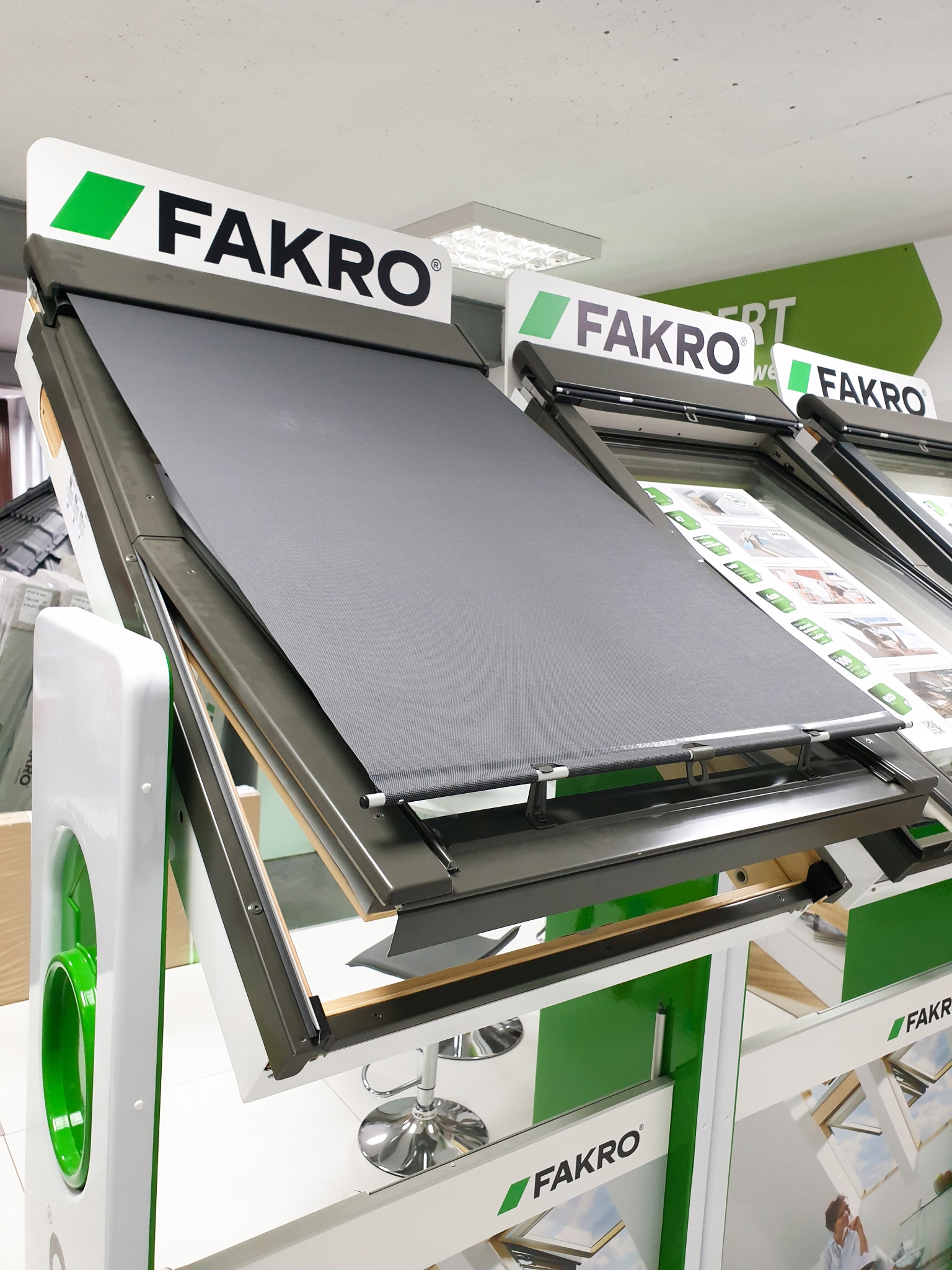 

Fakro Amz I New Line kolor 090 78x...