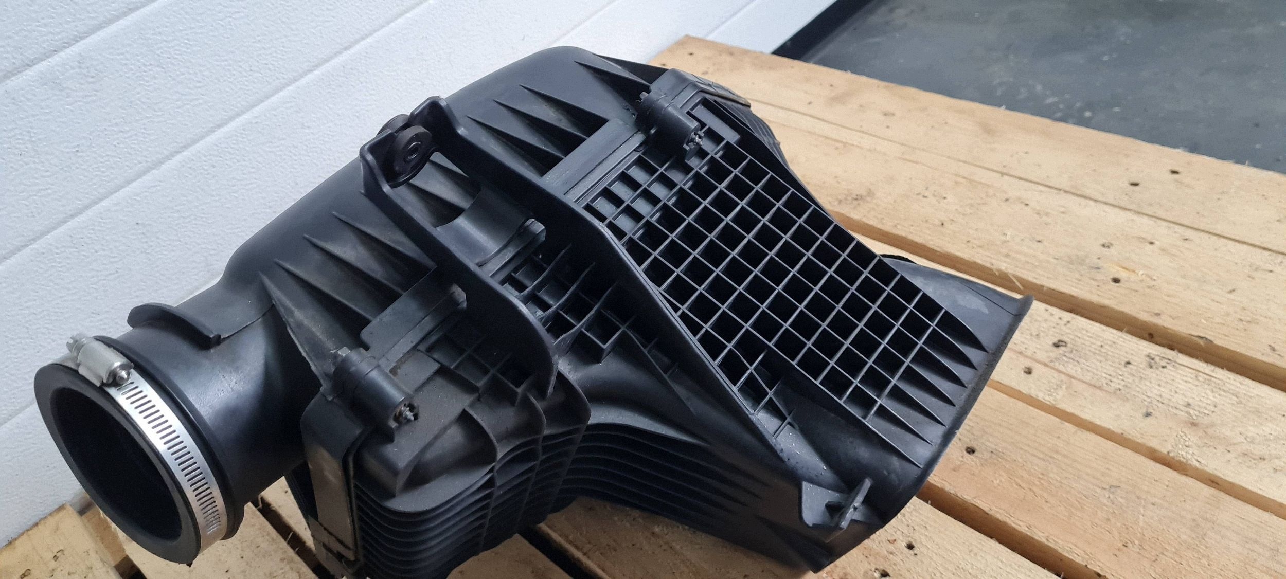 CHARGER CHALLENGER 15+ 3.6 V6 Gehäuse filter luft 52022310AC