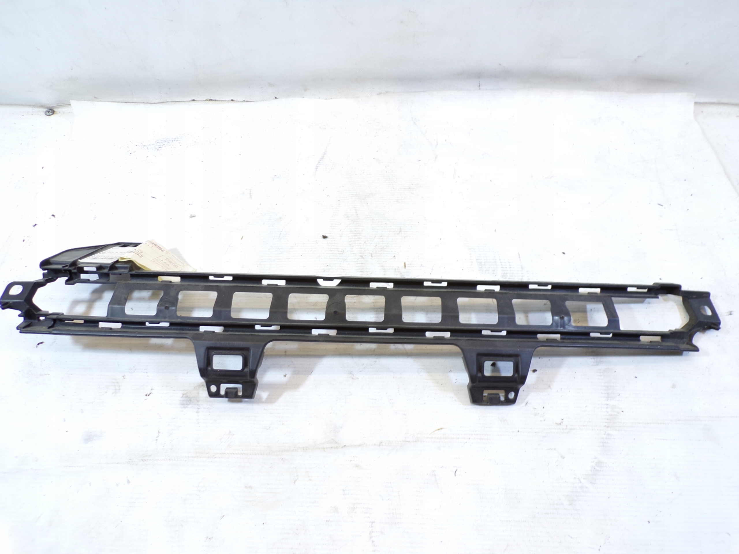 Support Traverse Pare choc Arrière MERCEDES W213 A2138851214