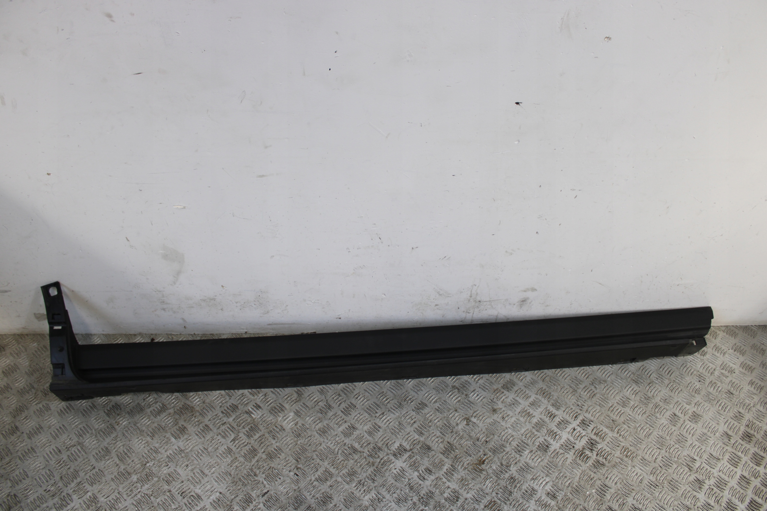 cap threshold threshold right FORD KUGA MK3 NV4B-S10154-A