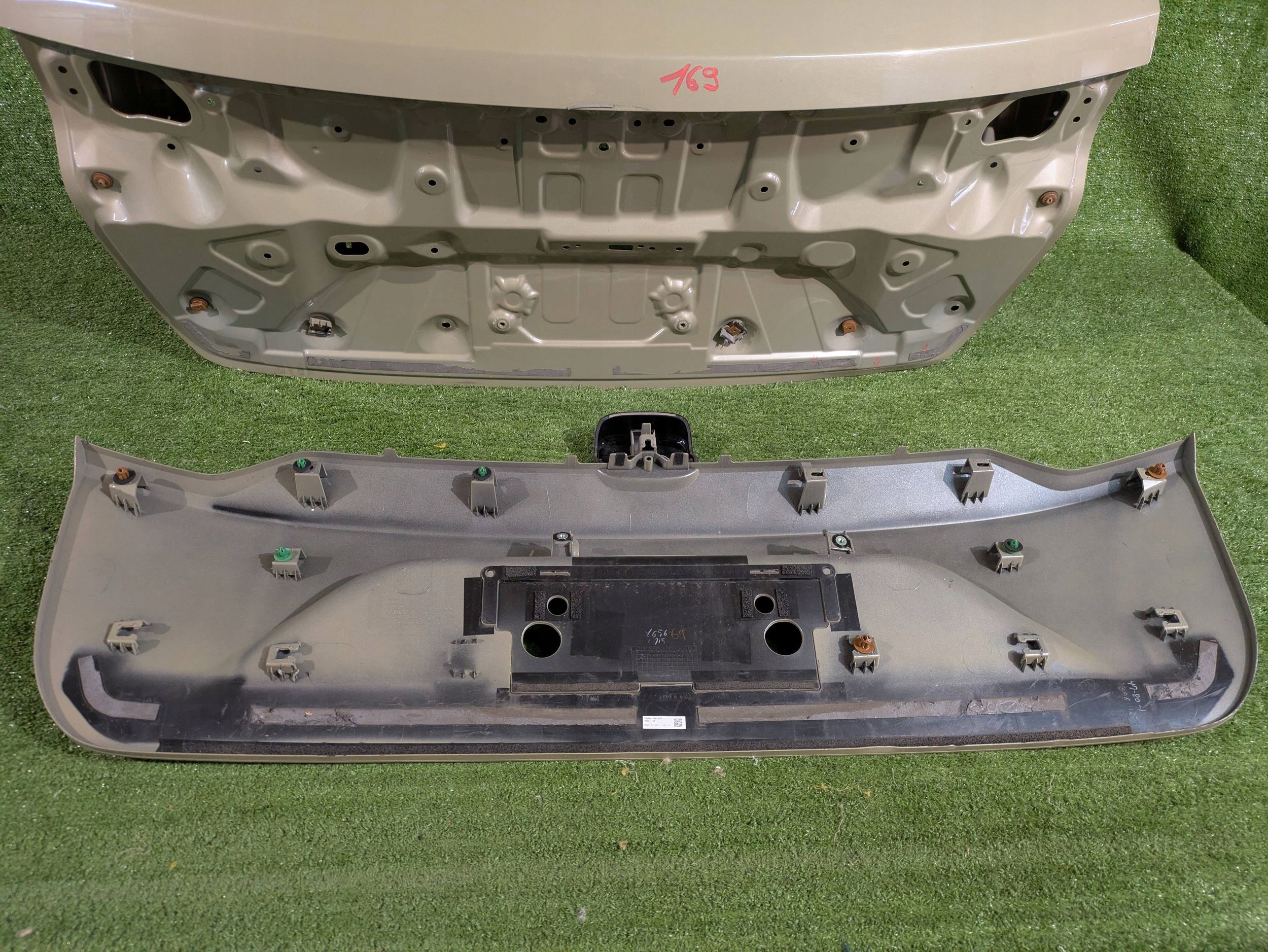 boot doors rear part boot cap HONDA HR-V HRV III 22- NR.169