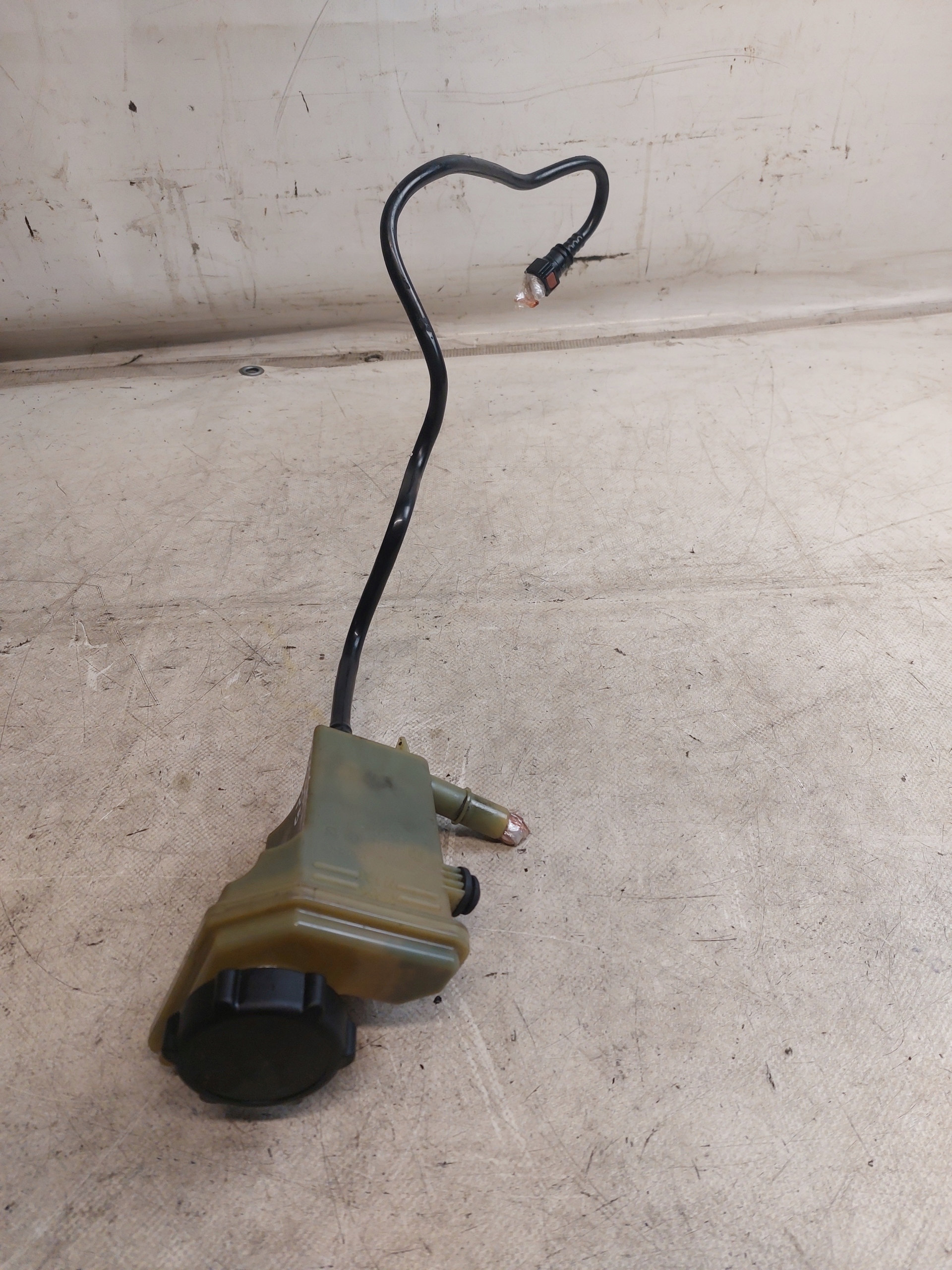 serbatoio LIQUIDO SERVOSTERZO FORD FIESTA MK6 1.3