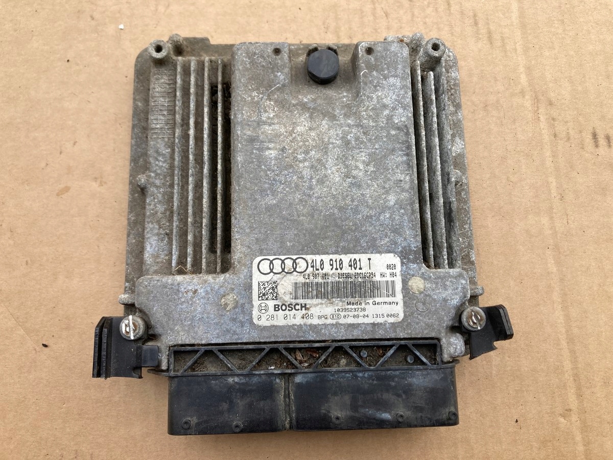 KOMPUTER SILNIKA AUDI Q7 4L 3.0 TDI BUG 4L0910401T