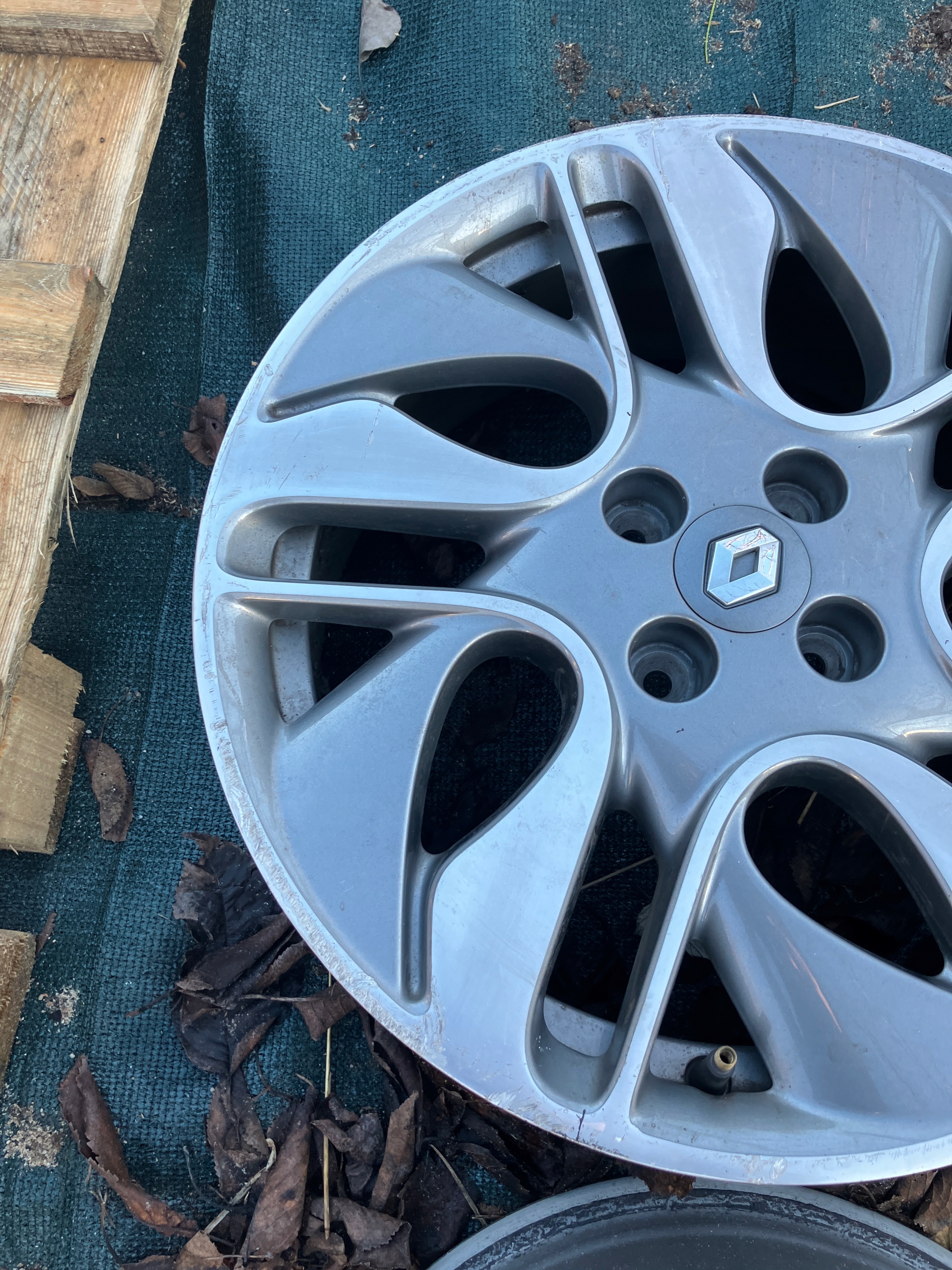 disk RENAULT ZOE 17" 403000803R 4X100 ET44