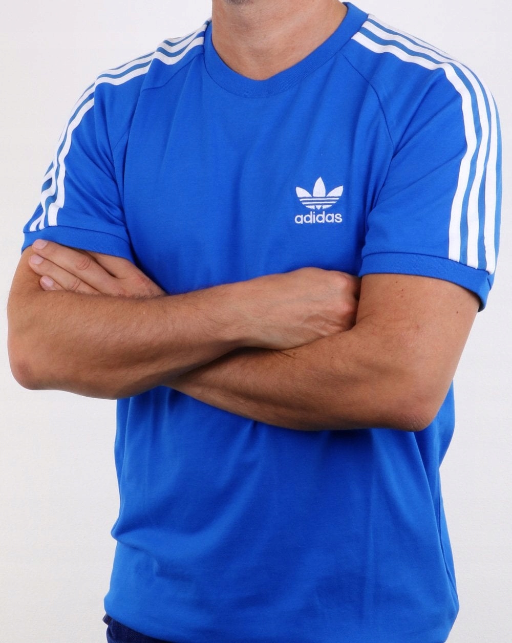 2959 KOSZULKA MĘSKA ADIDAS ORIGINALS T-SHIRT BAWEŁNIANA CALIFORNIA BLUE L Kod producenta DH5805