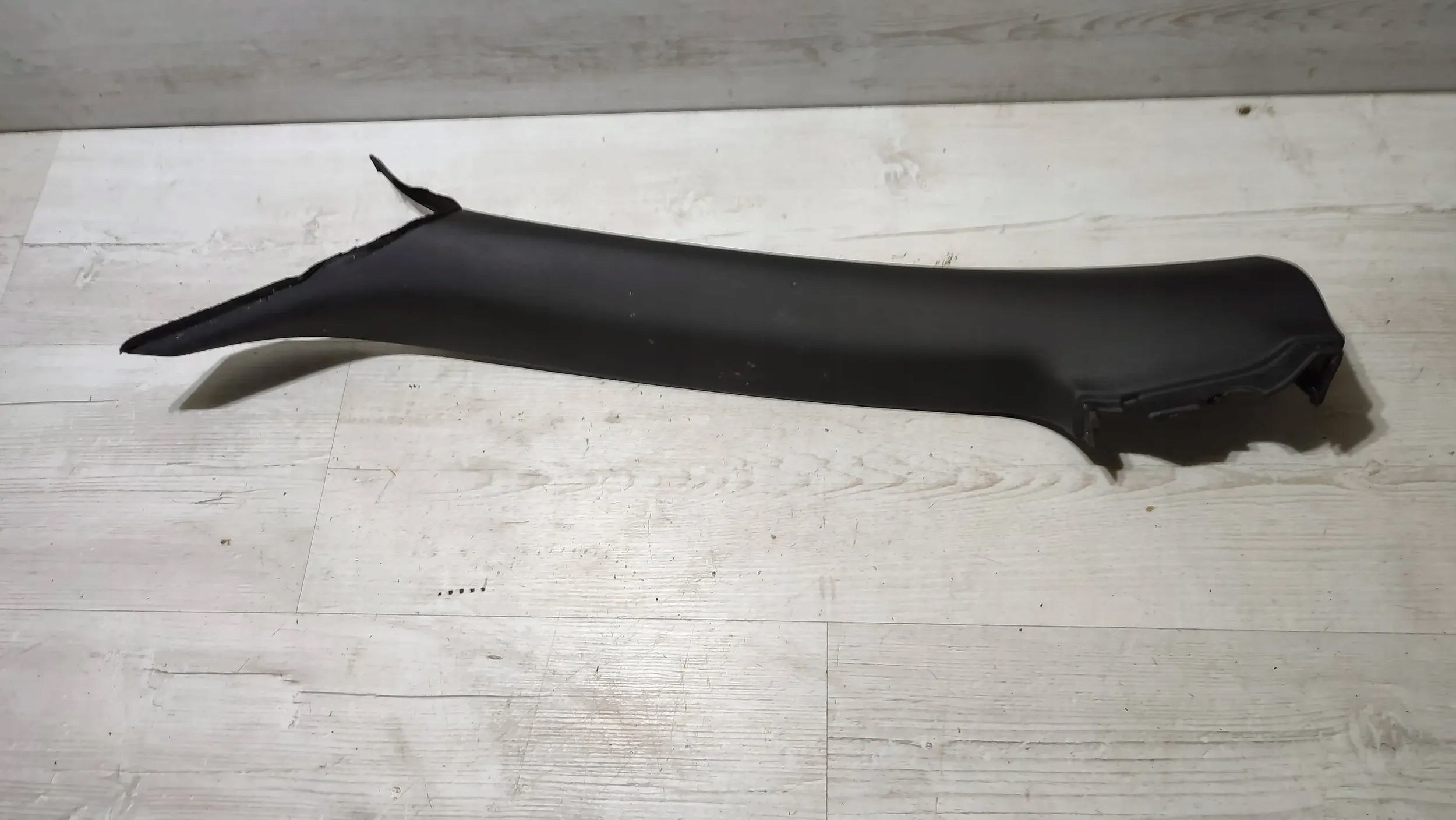 Audi TT 8J 13r 2.0tdi left side cover slupka