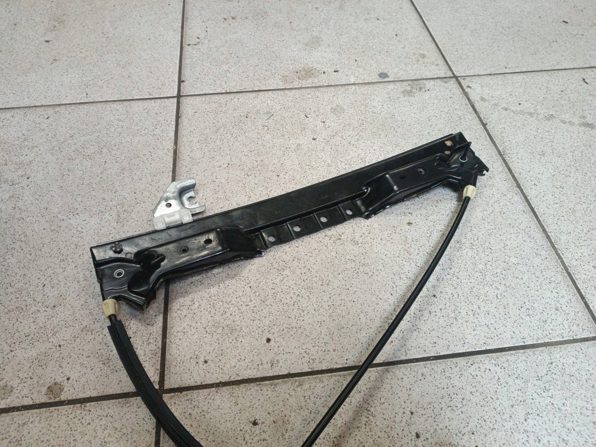window regulator electrical rear part left side Chrysler Town and Country