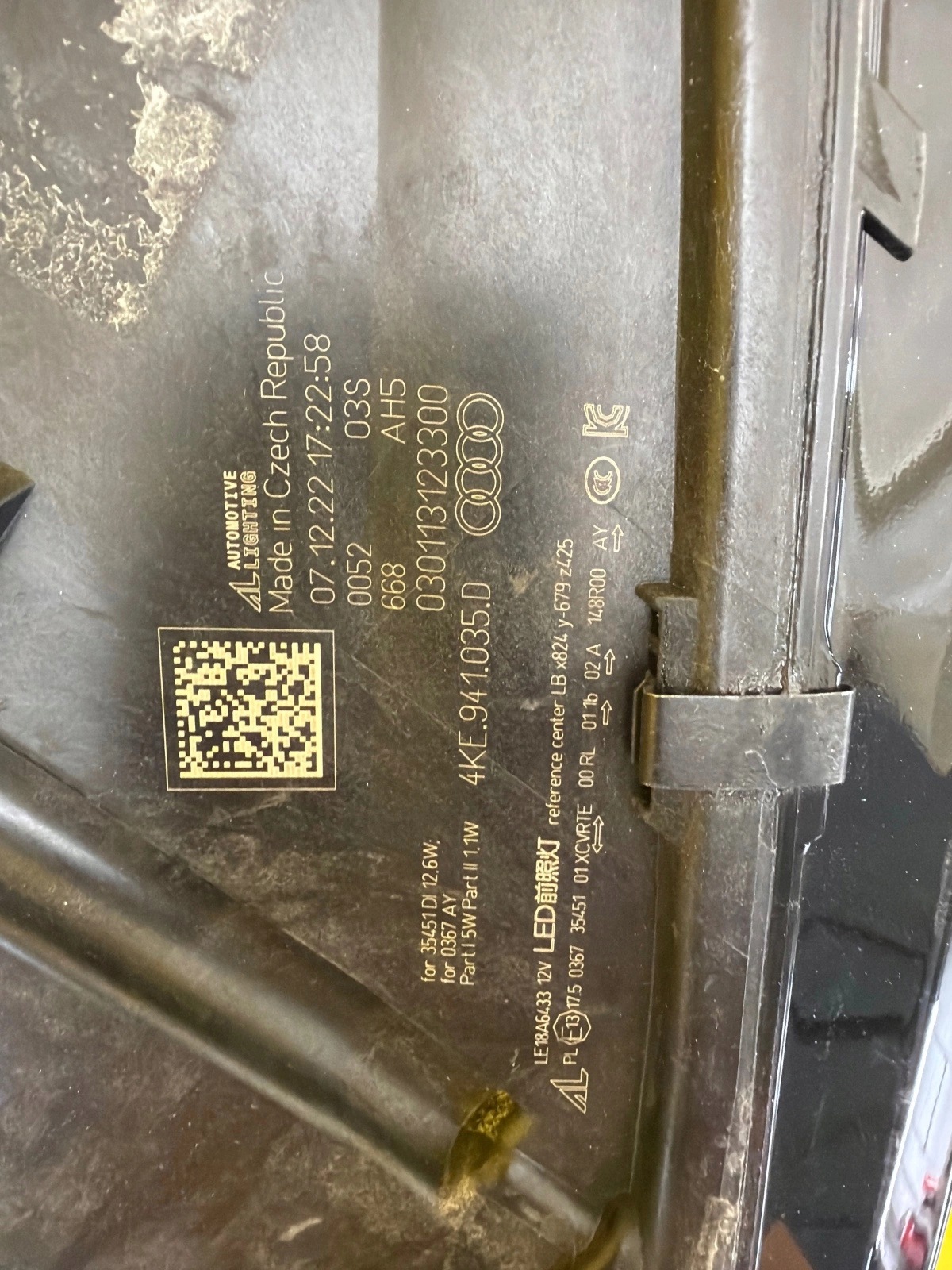 light left Audi Q8 E-Tron 4KE Lift 2022- Digital Matrix 4KE941035D