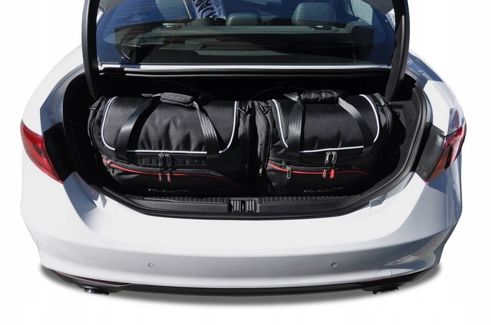 J&j Automotive Sada 4ks cestovných tašiek Aero pre Alfa Romeo Giulia 2015+