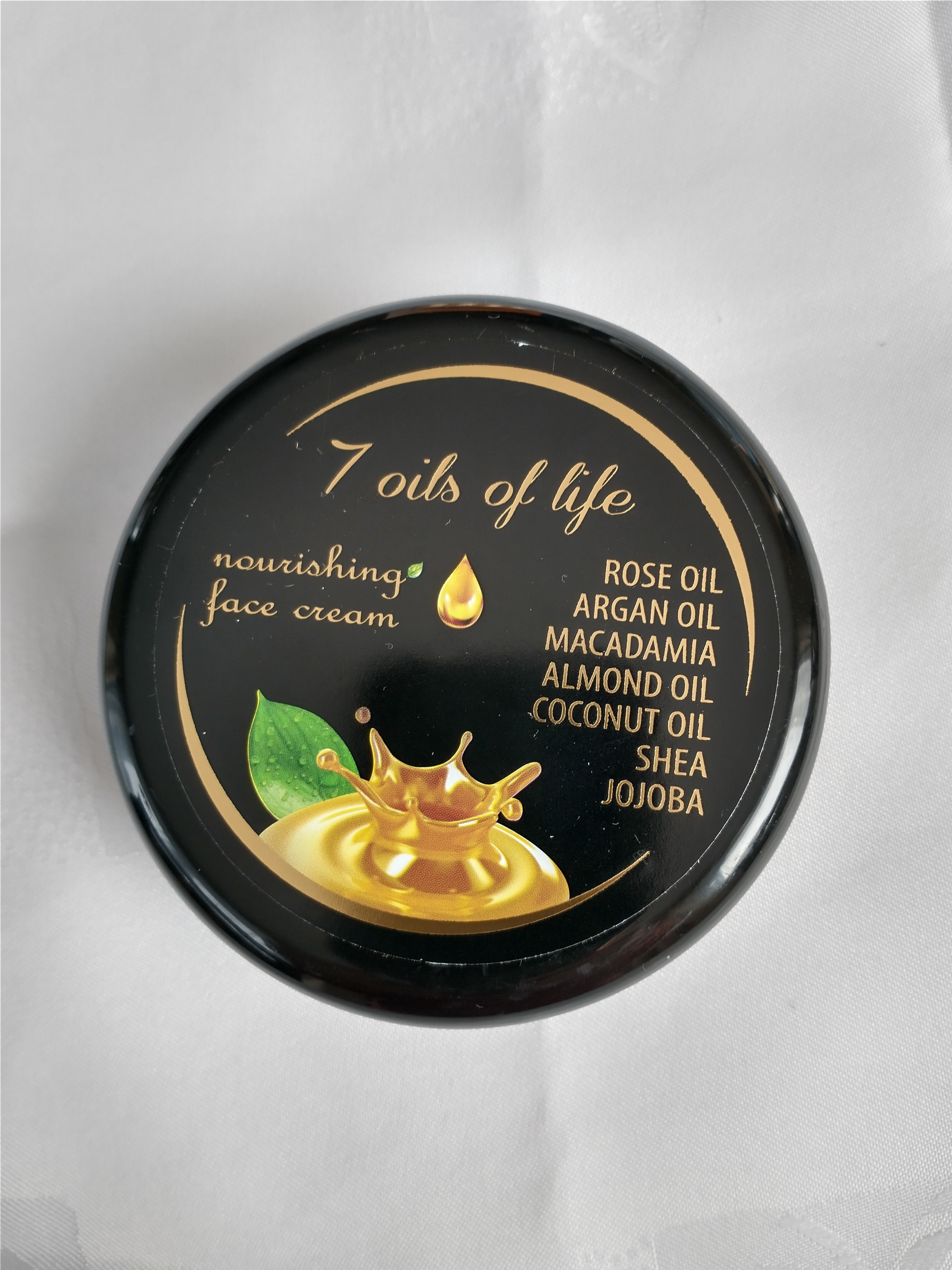 

Krem do twarzy i ciała z 7 olejkami 150ml