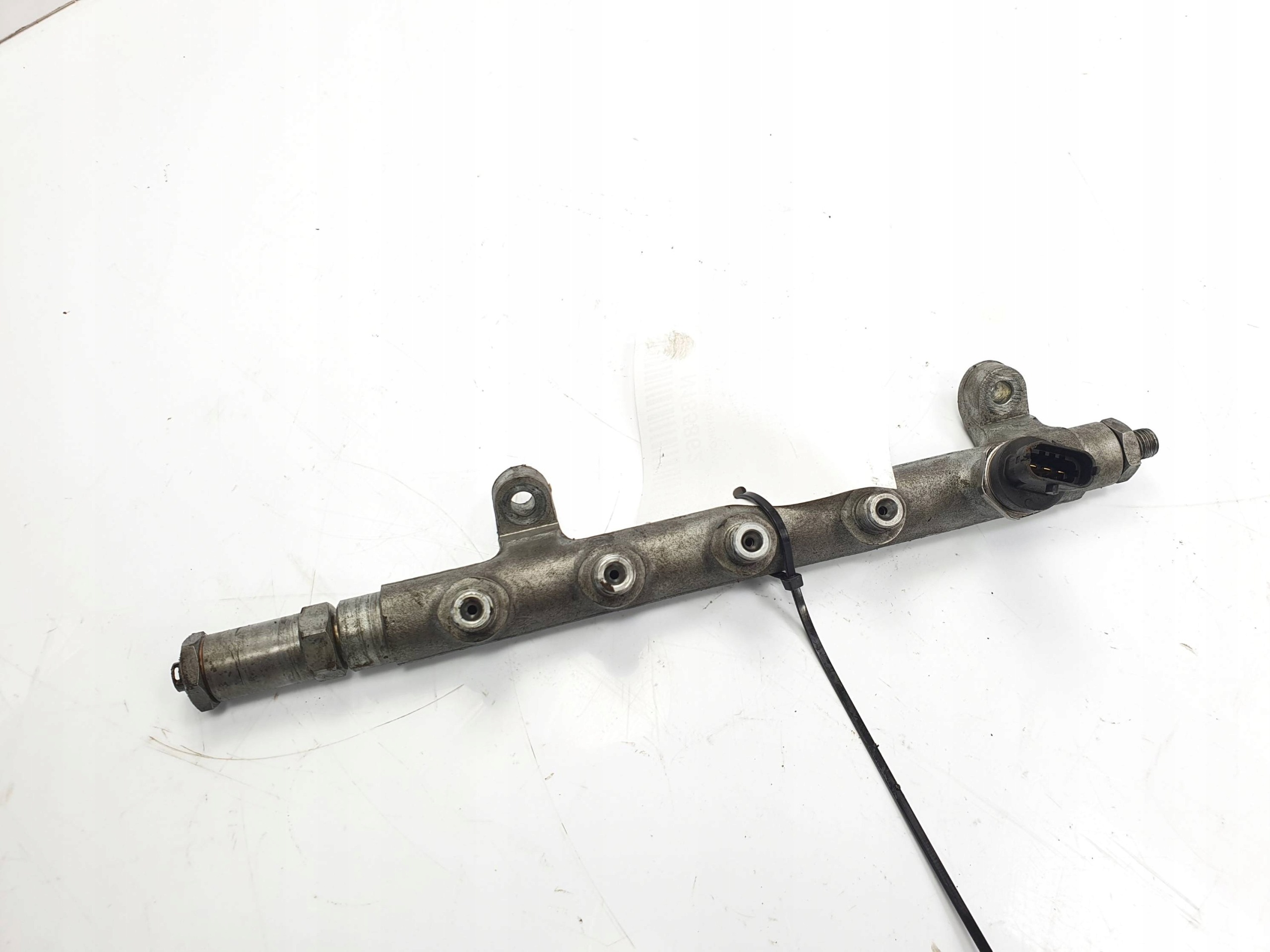 Rampe injection 8200023961 RENAULT MASTER II
