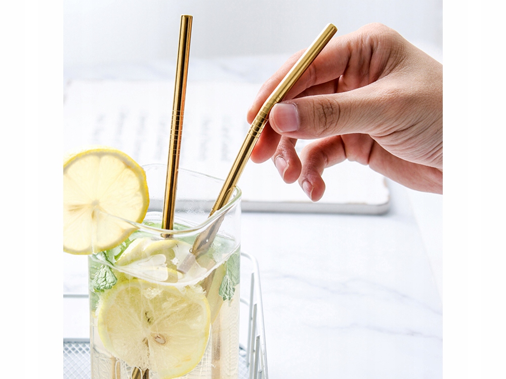 8X SŁOMKI RURKI METALOWE WIELORAZOWEGO UŻYTKU EKO CZYŚCIKI DO PICIA SHAKE Waga produktu z opakowaniem jednostkowym 0.144 kg