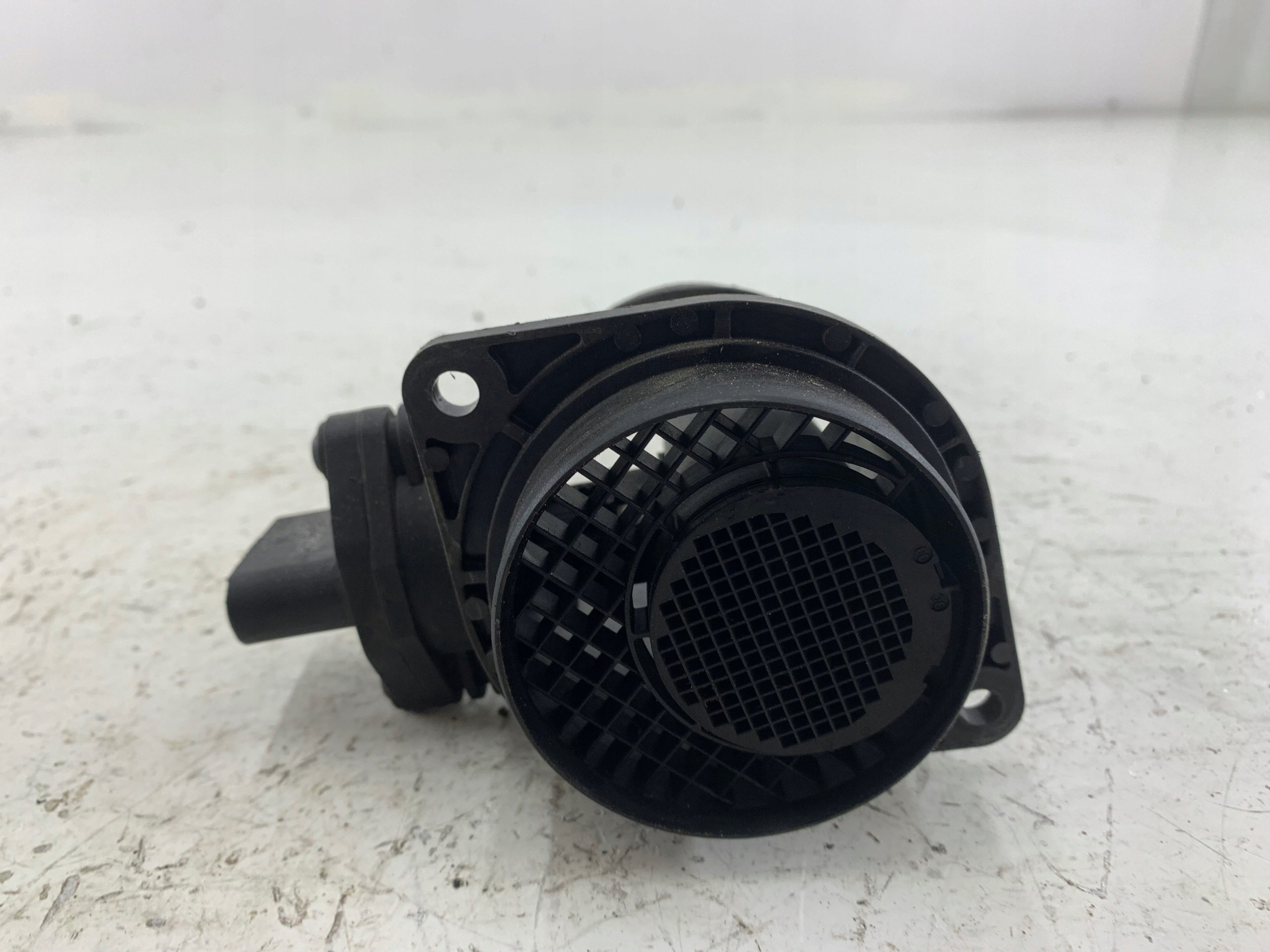 AUDI A3 8P VW GOLF V 1.9 TDI flow meter 038906461B