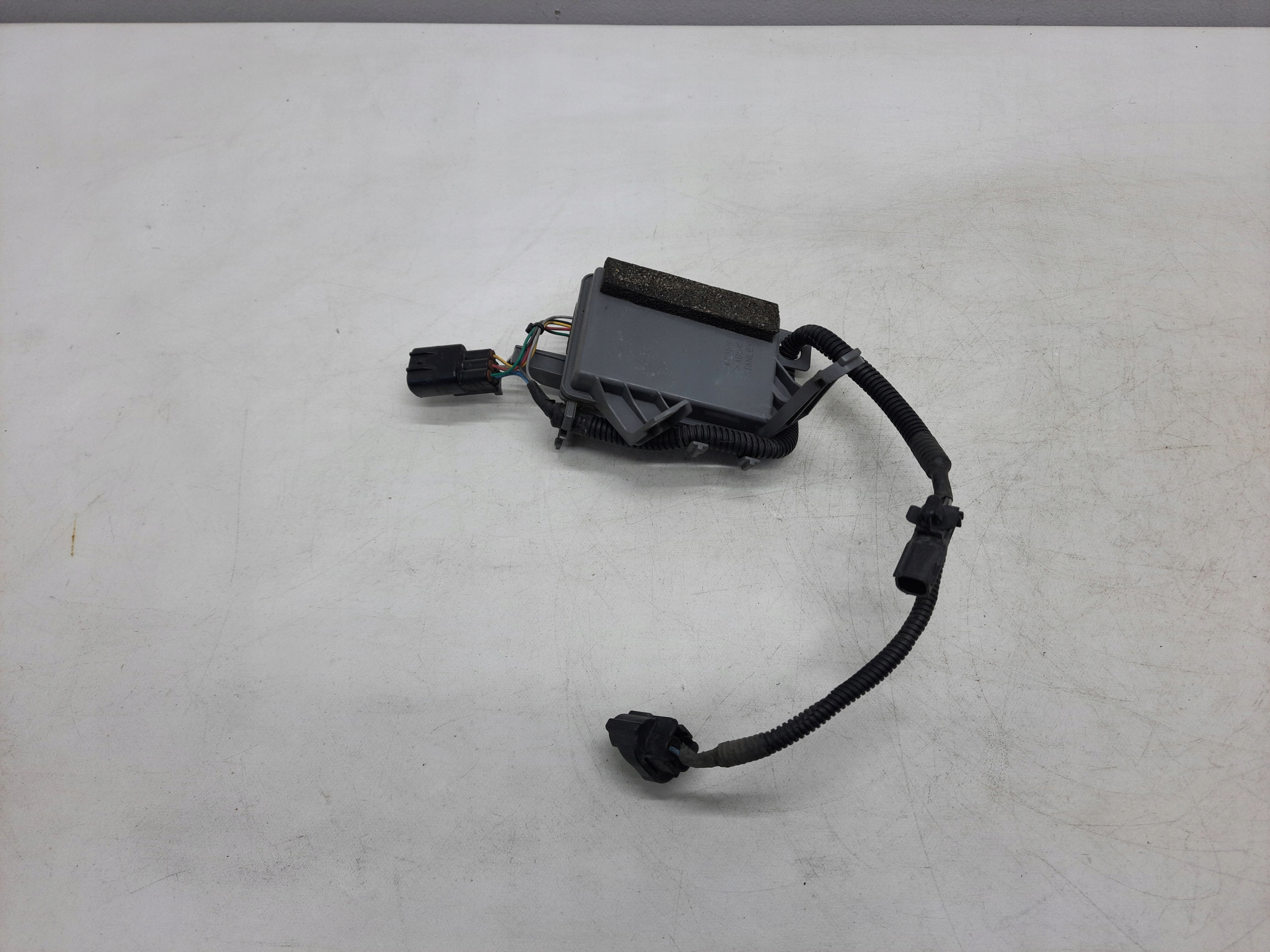 MITSUBISHI ASX LIFT 12- control unit LED DRL left original
