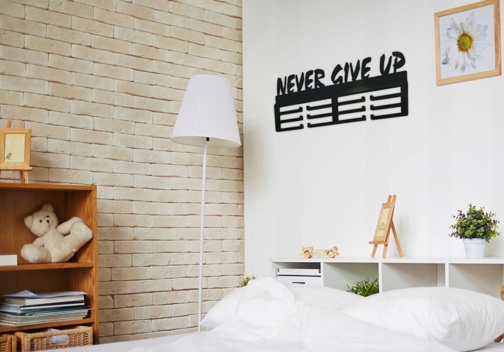 WIESZAK NA MEDALE MEDALÓWKA NEVER GIVE UP CZARNY Marka EpizoDar