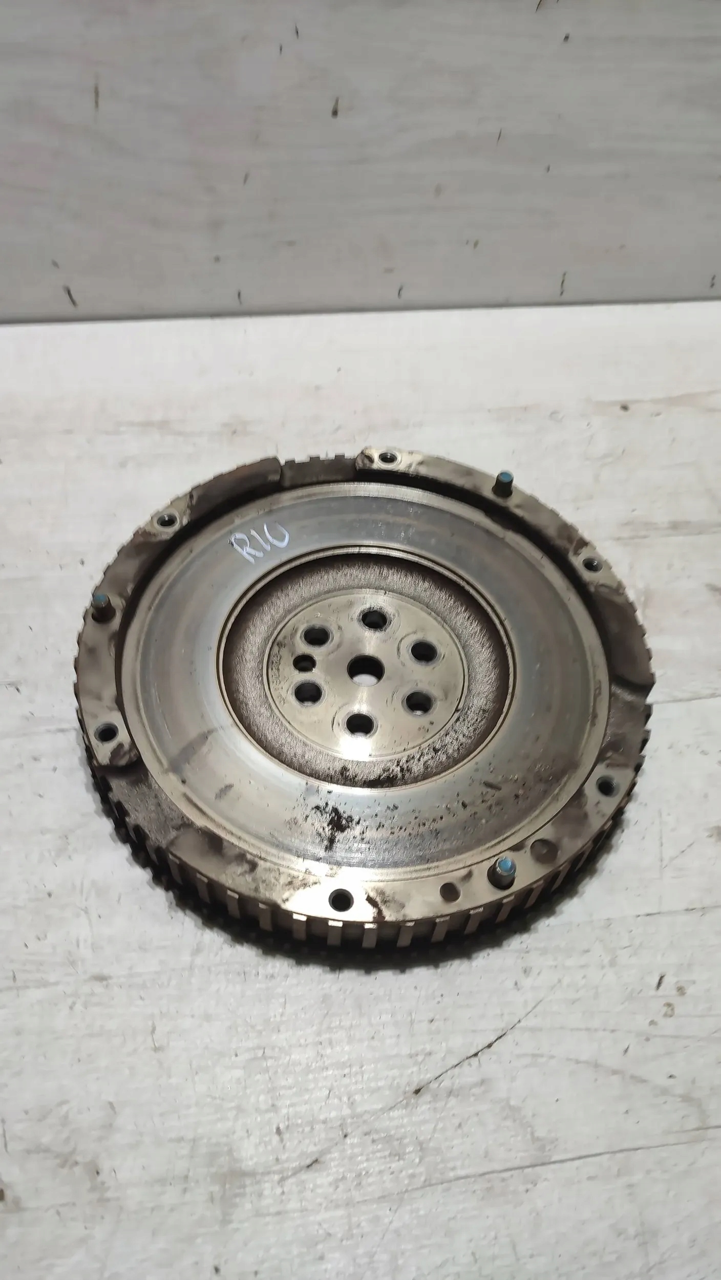 KIA Rio IV 18r wheel flywheel
