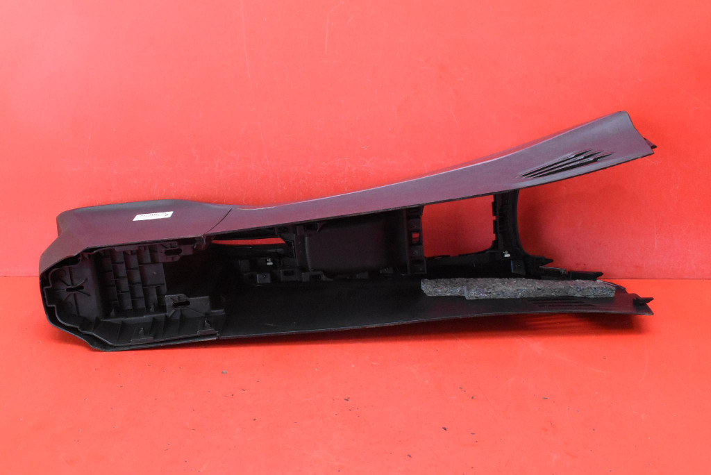 TUNEL media EU PEUGEOT 2008 1 e 13-17