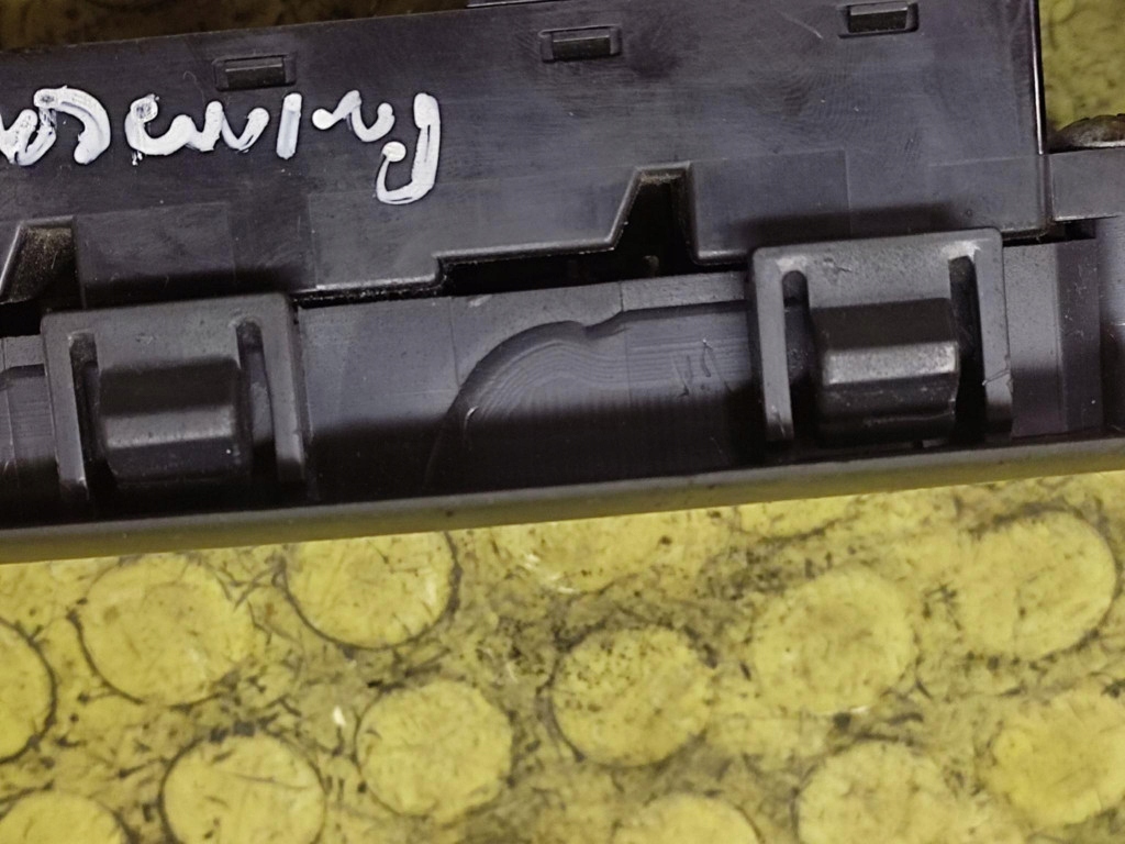 NISSAN PRIMERA P12 window control switch 25401AV640