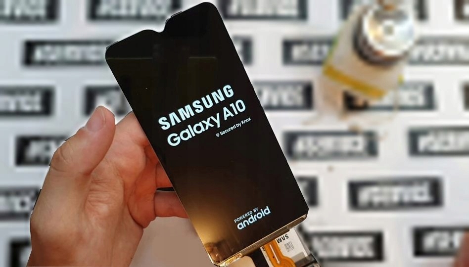 Wymiana szybki, wyświetlacz Samsung A52 Lublin EAN (GTIN) 738309860345