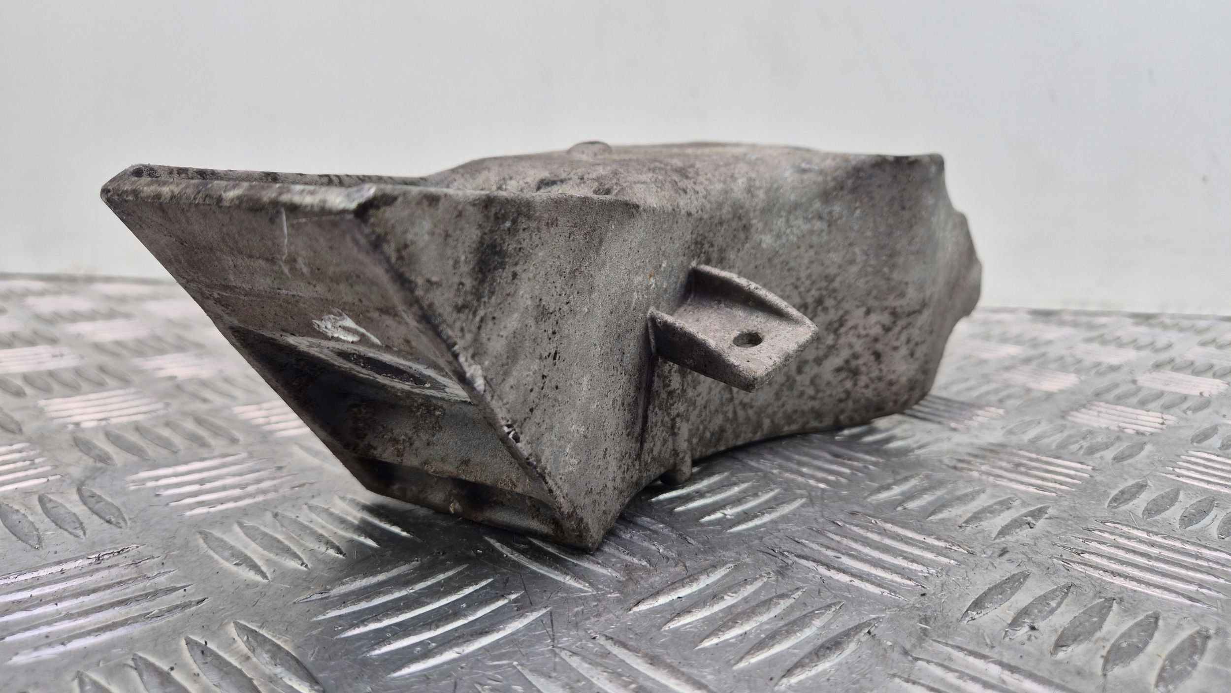 engine mount BMW X5 E70 3.0si 6772673 N52B30A