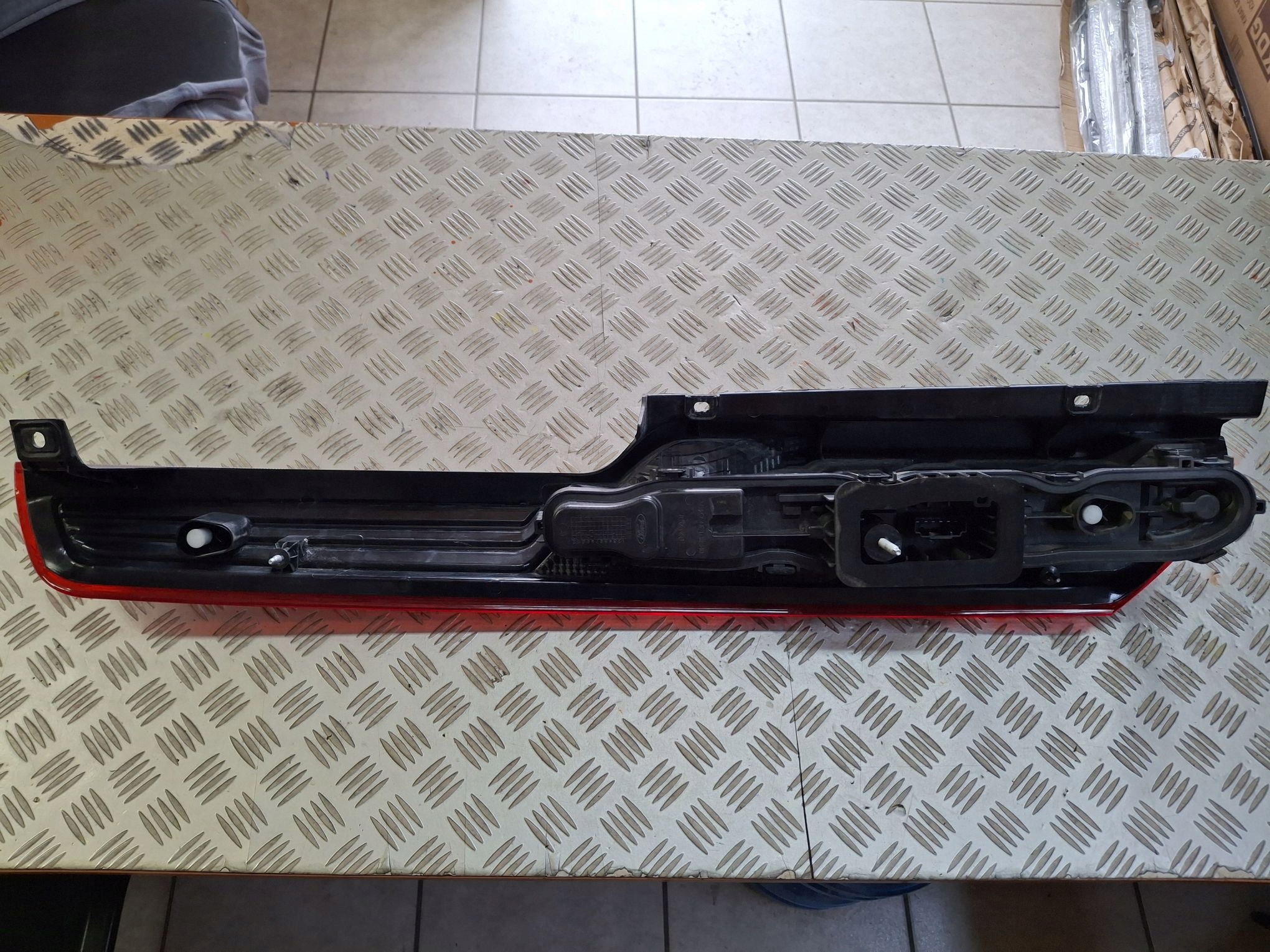light rear right FORD CUSTOM and MK1 2012R->