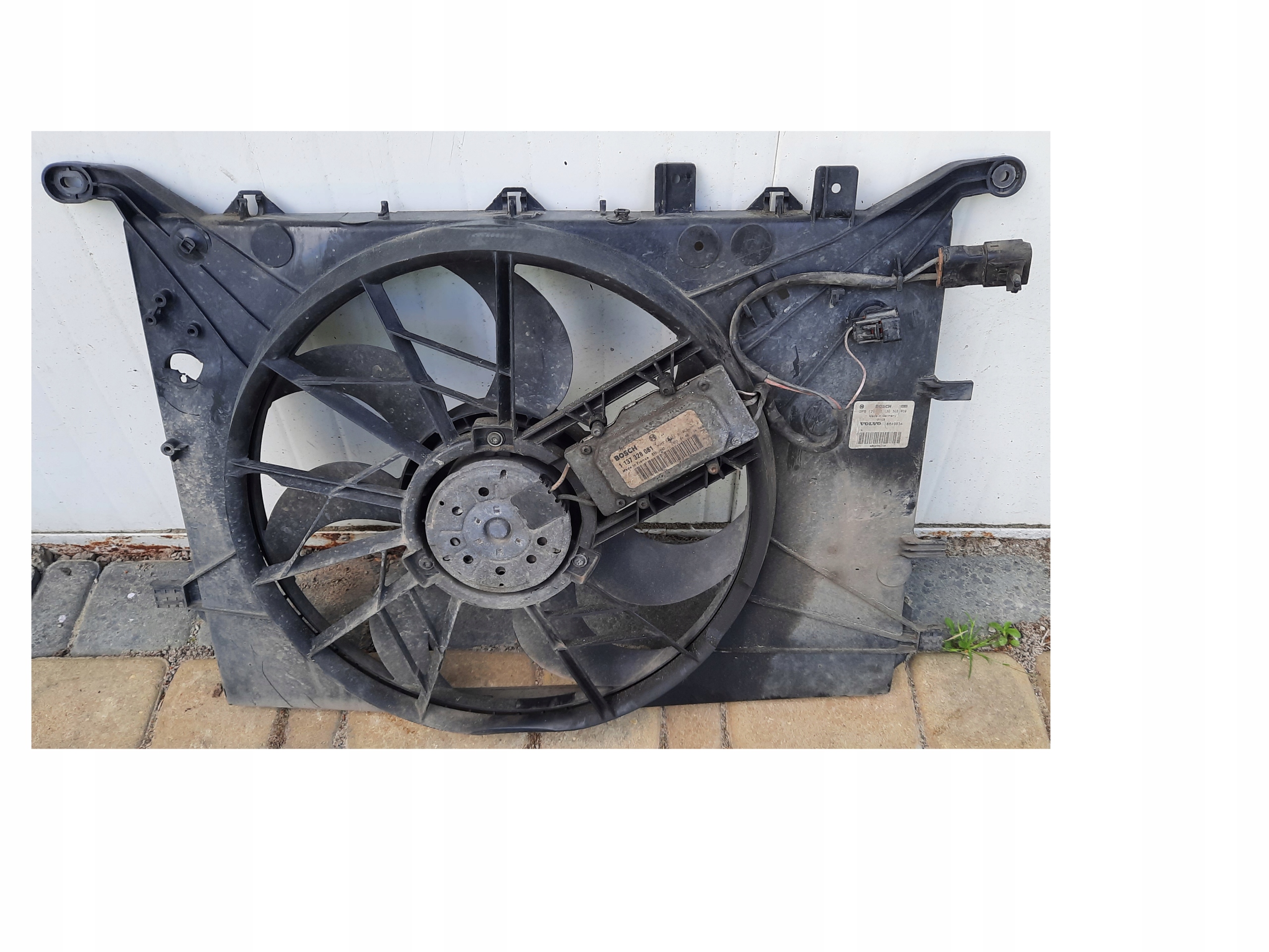 WENTYLATOR VOLVO S60 V70 S80 xc70