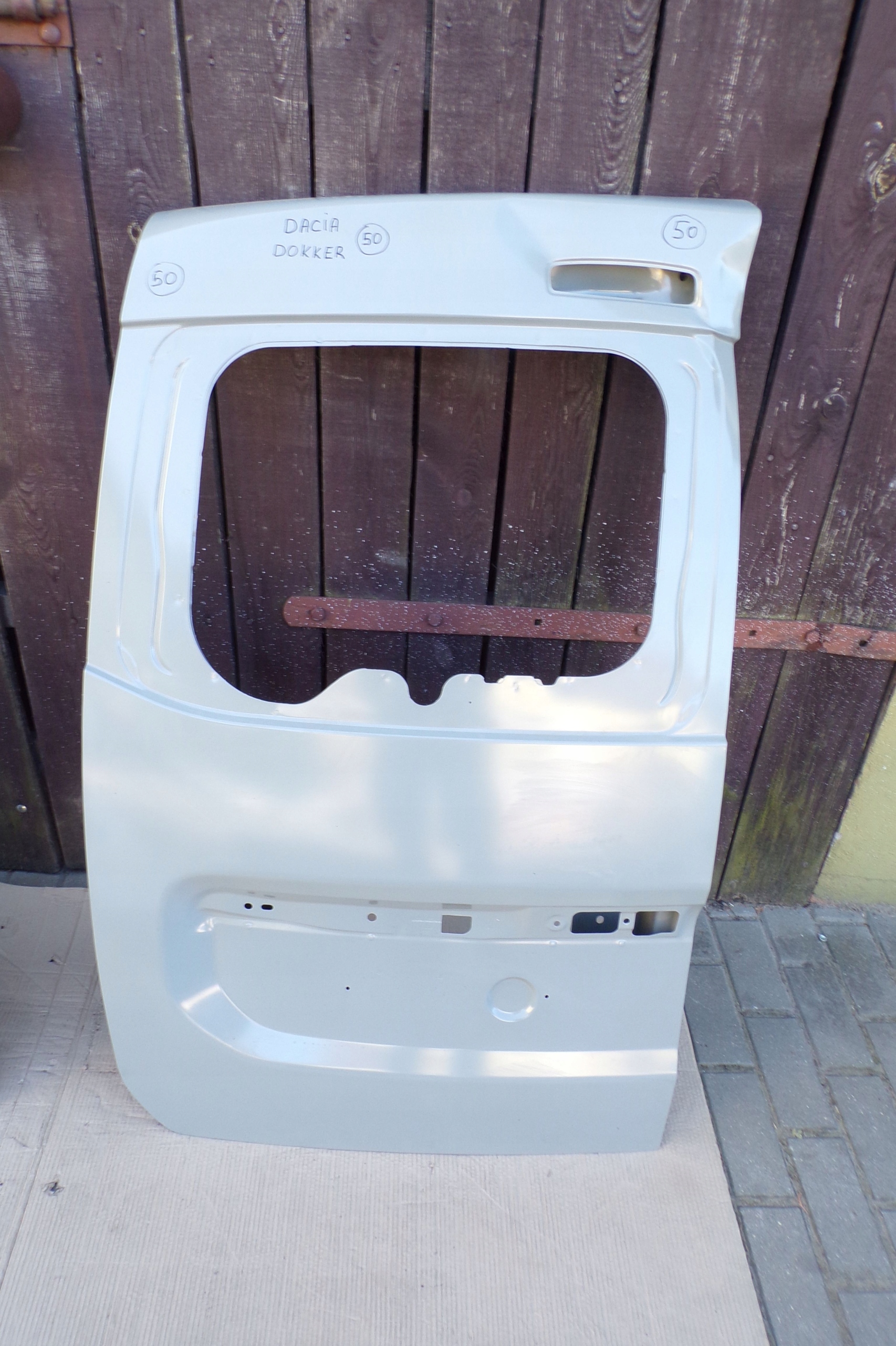 DRZWI LEWY TYŁ DACIA DOKKER ORYGINAŁ