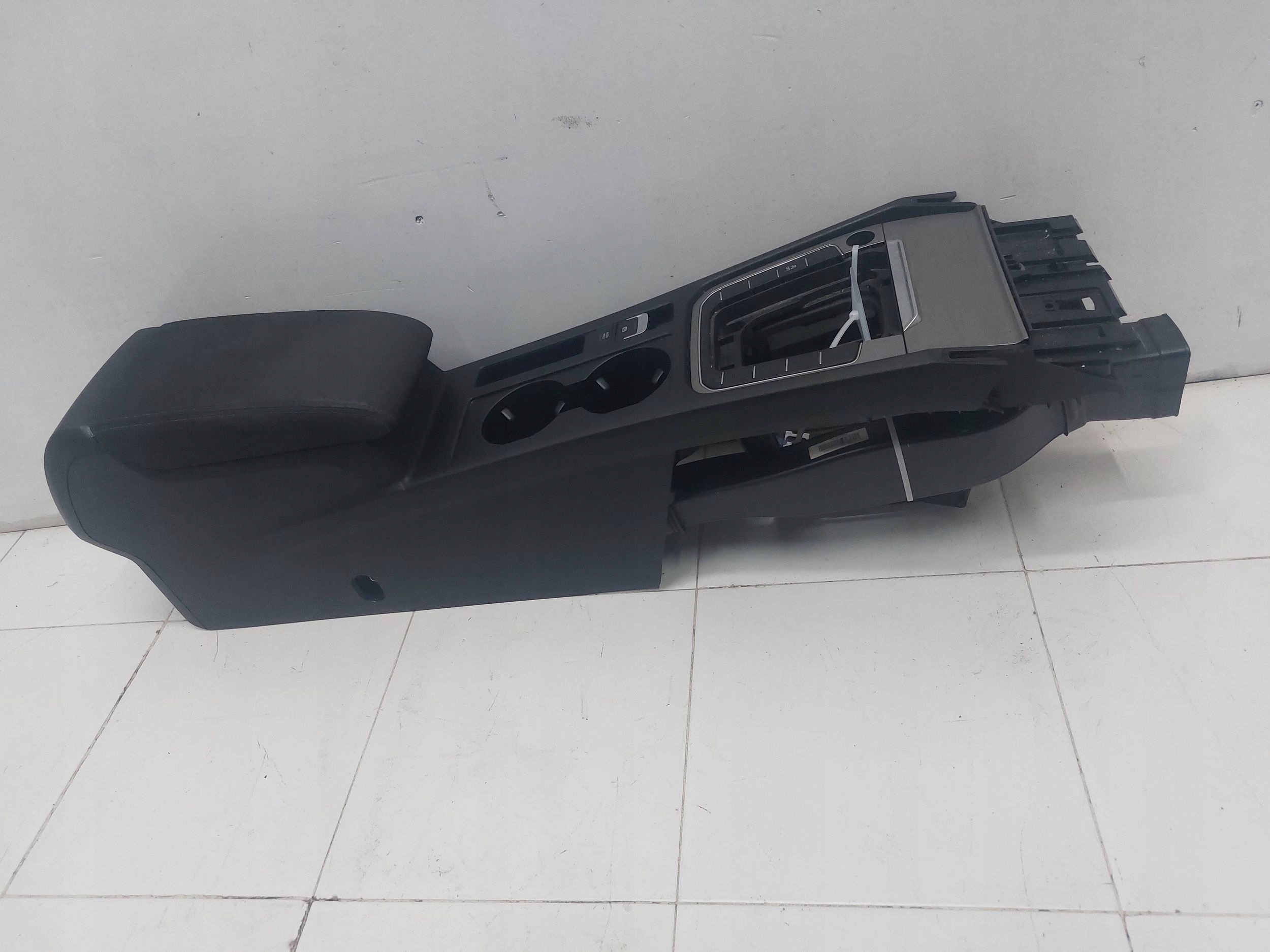 VW ARTEON PASSAT B8 15r> TUNEL central armrest 3G1863241C
