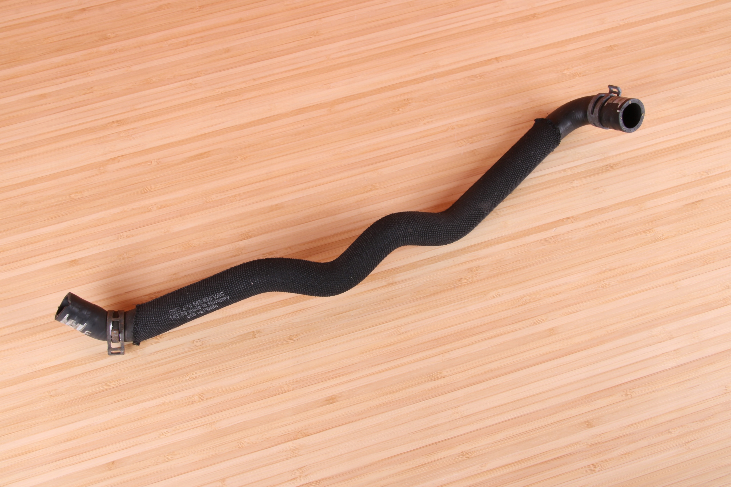 AUDI A8 D4 4H crijevo prijenos cijev vode 4H0145925