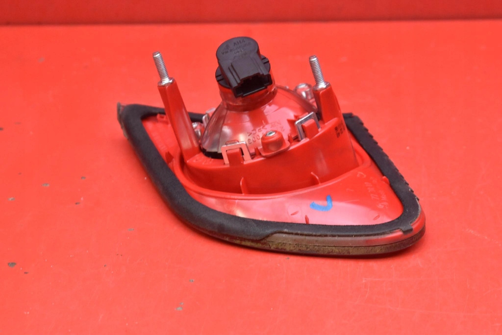 light left rear part rear 3C5945093E VW PASSAT B6 sedan 05-10