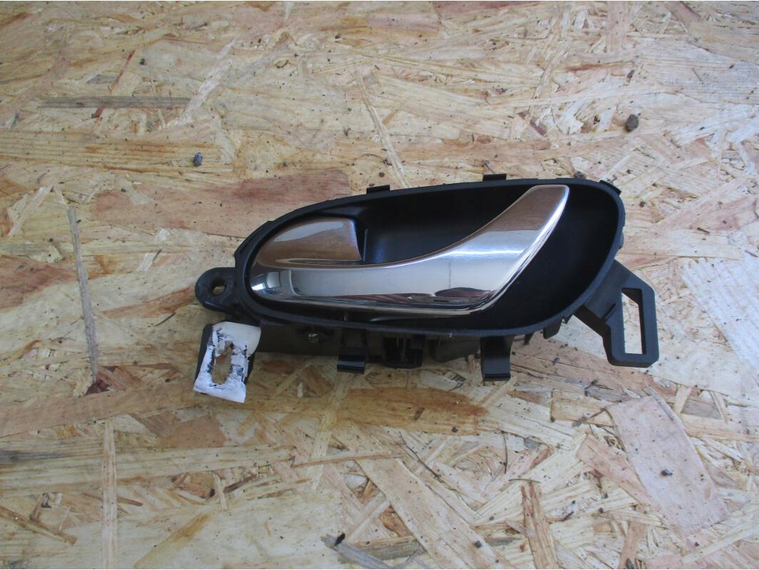 ручка двери внутренняя KADJAR оригинал.*