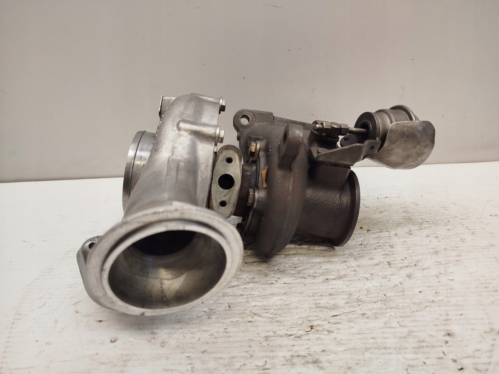 turbo Volvo 2.4 D5 36002640 10009700017 87522 km