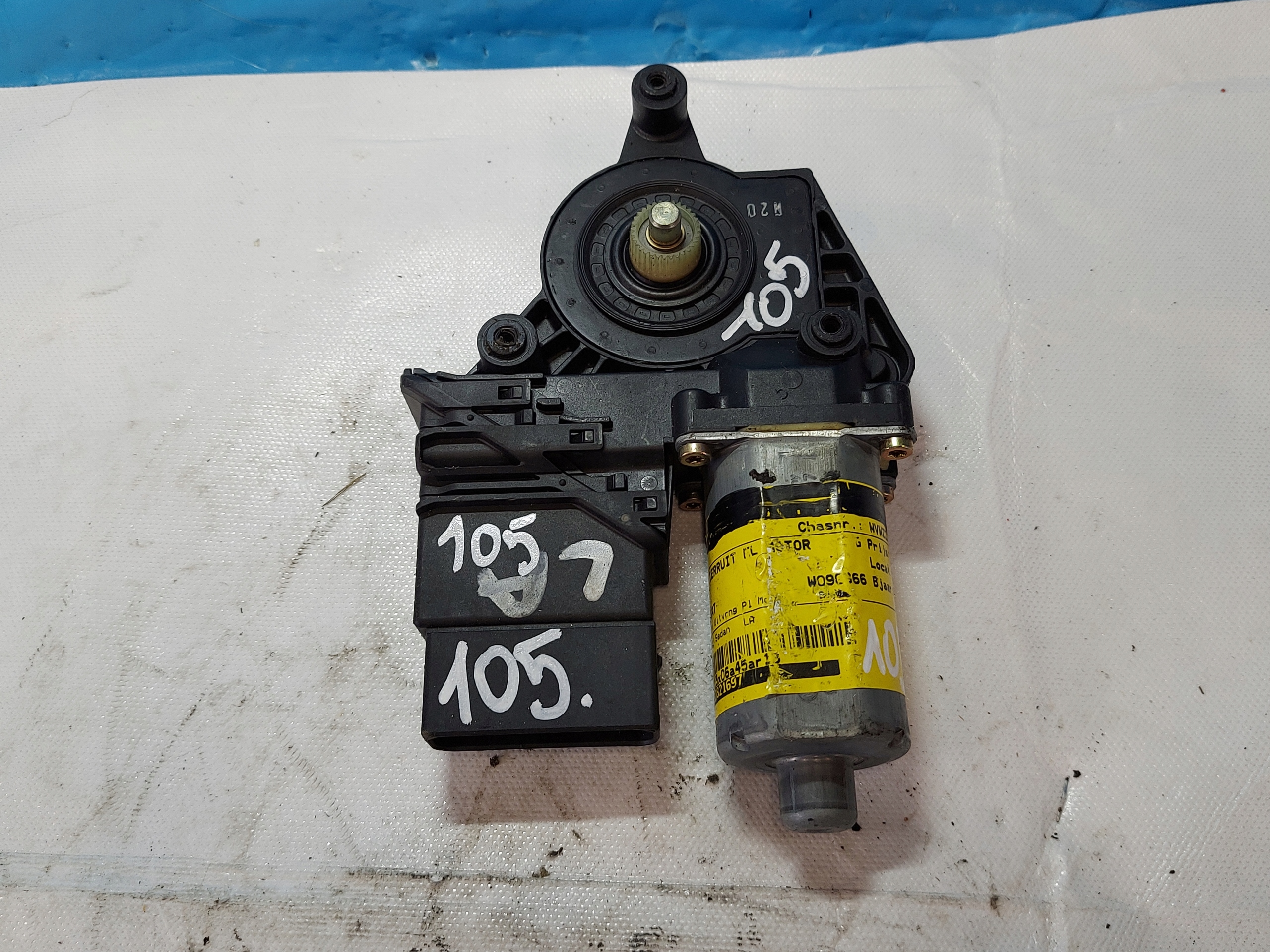 engine lifting windows PASSAT B5 101439203 left rear part