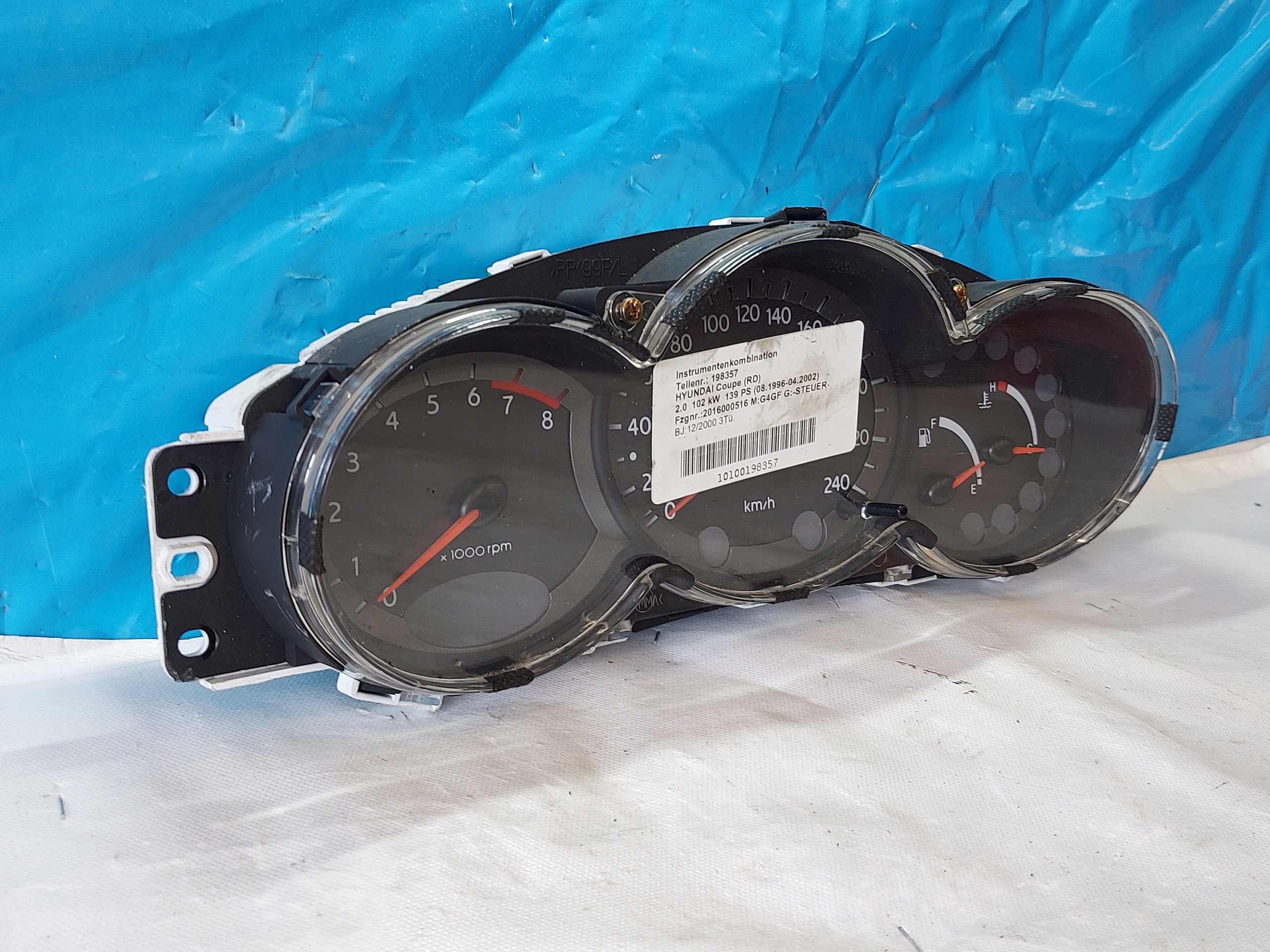 dials clock HYUNDAI COUPE RD 2.0 16V 200001157