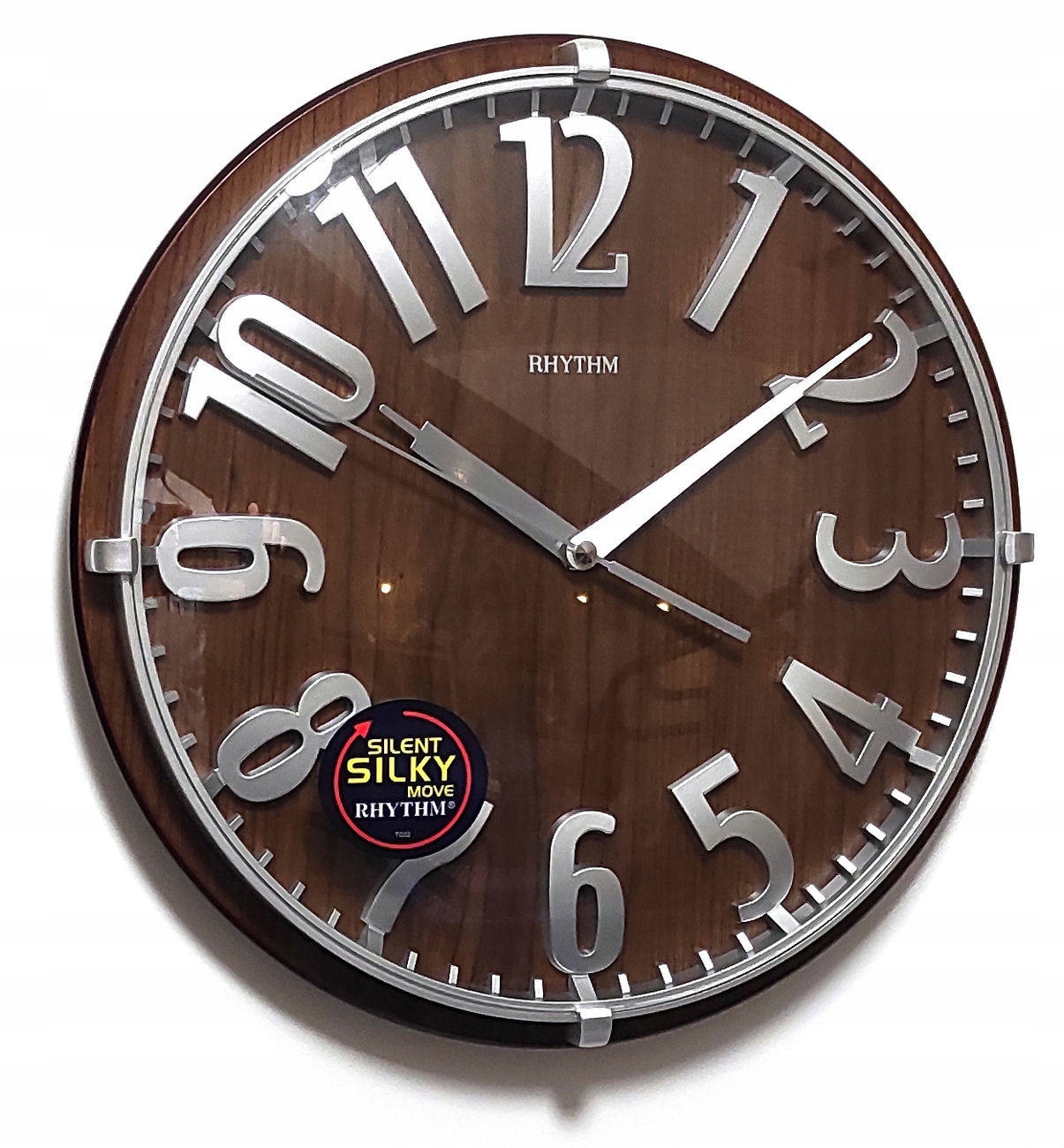 Čitateľné Drevené Nástenné Hodiny Rhythm 32 cm G106