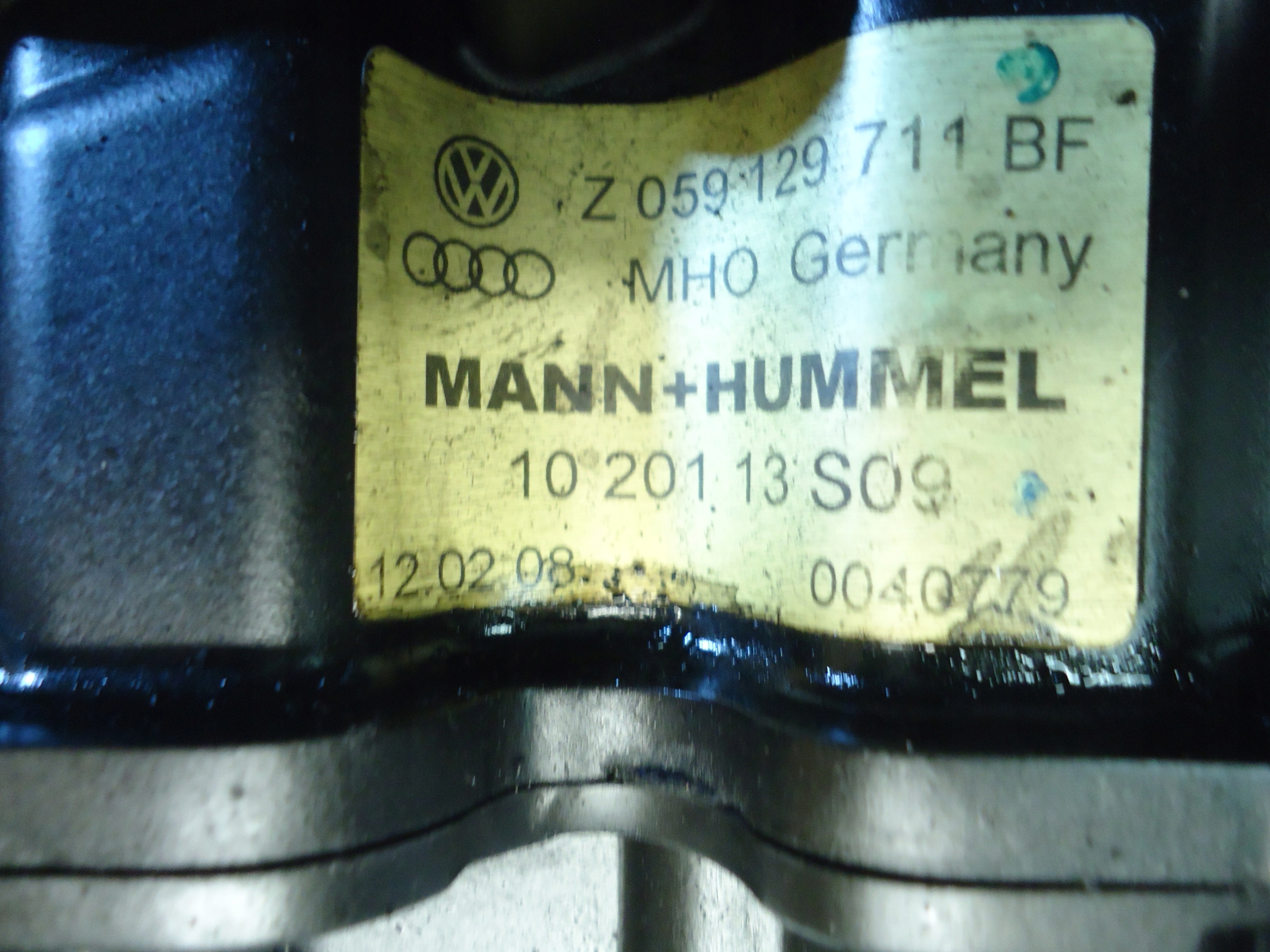 VW AUDI A4 B8 A5 8T 2.7 TDI V6 CAM intake manifold 059129711BF