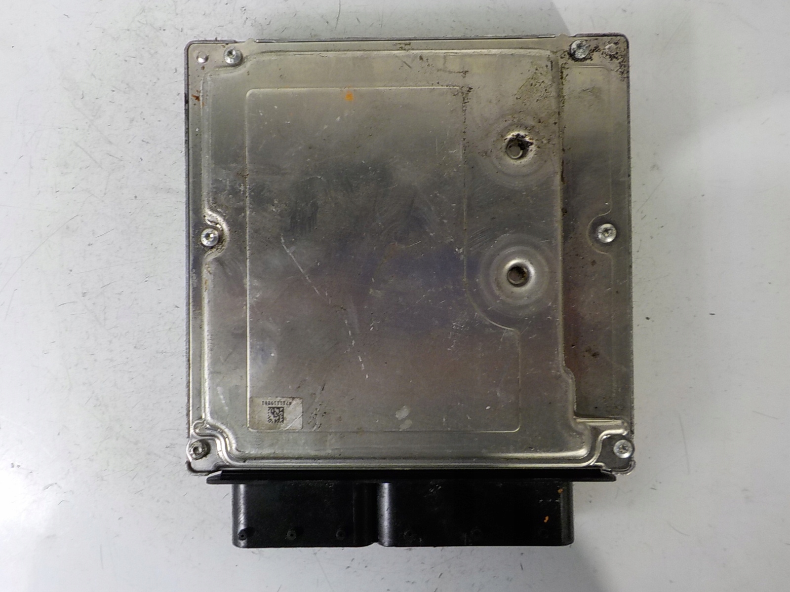 BMW computer control unit 0261208388 7563328-01