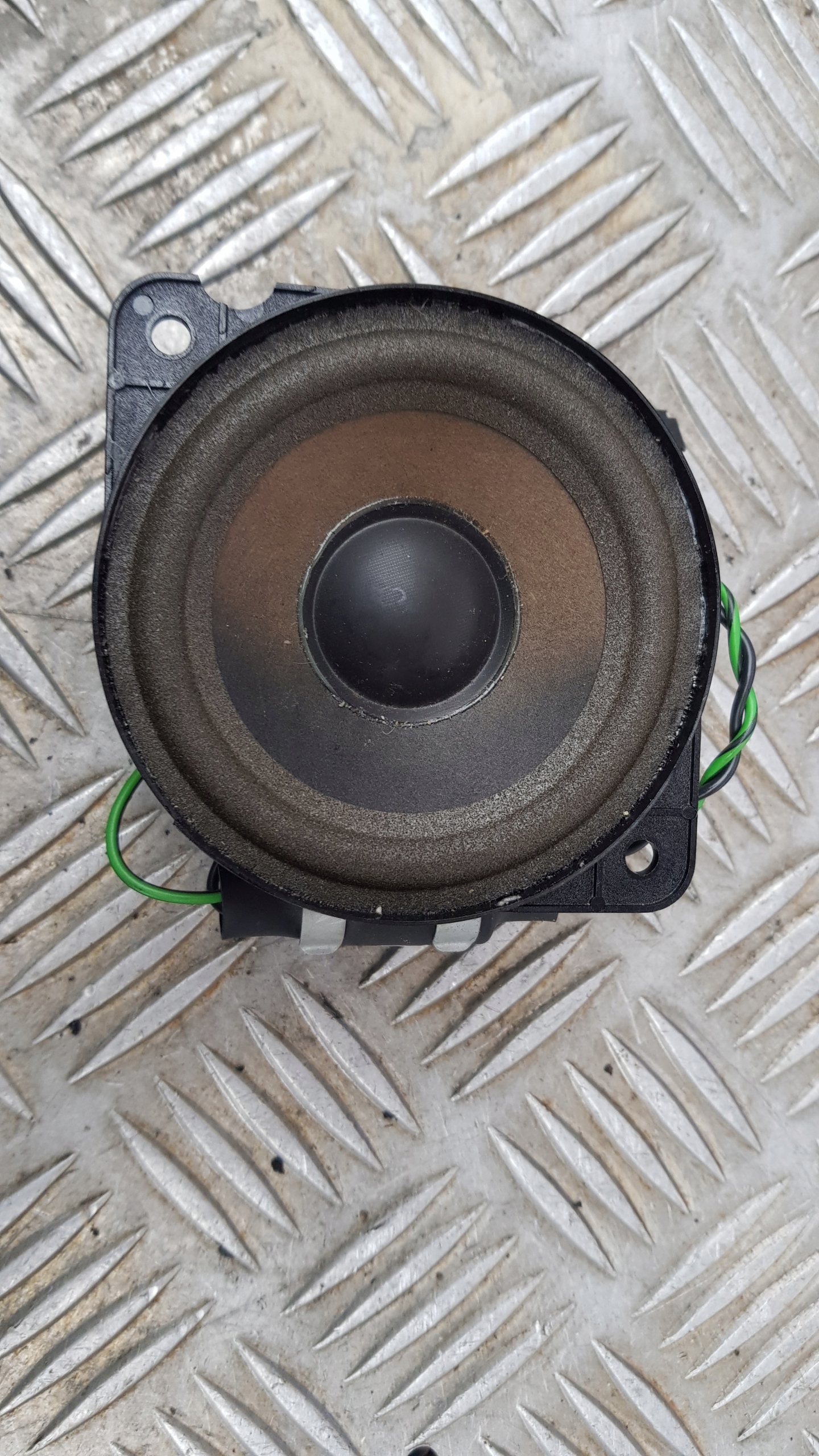 MERCEDES S KLASA W220 speaker consoles A2208201302