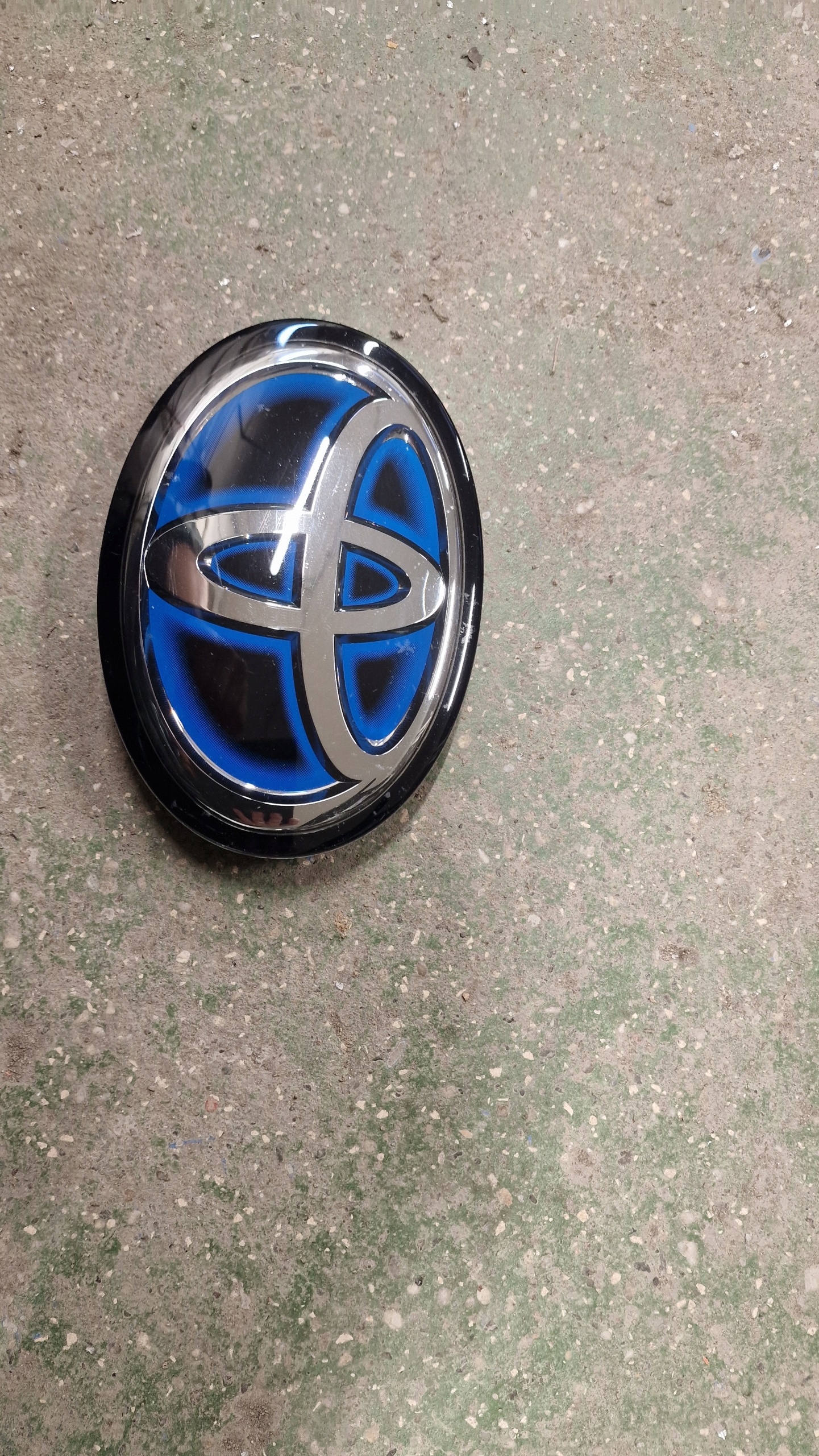 53141-33130 - Toyota RAV4 радар значок логотип Емблема