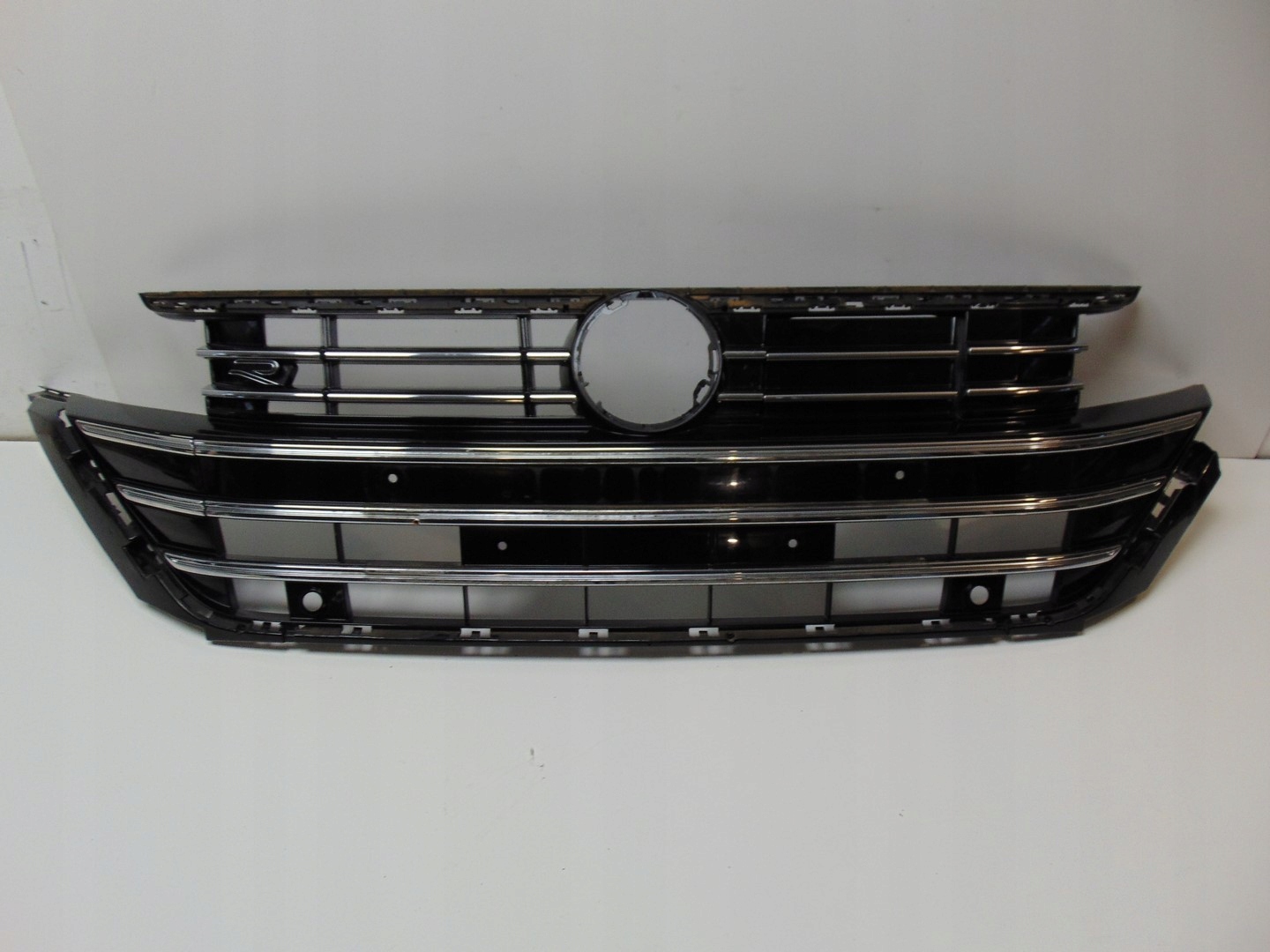 VW Arteon 3H Kühlergrill FRONTGRILL Kühlergitter 3G8853655H - Thumbnail 1