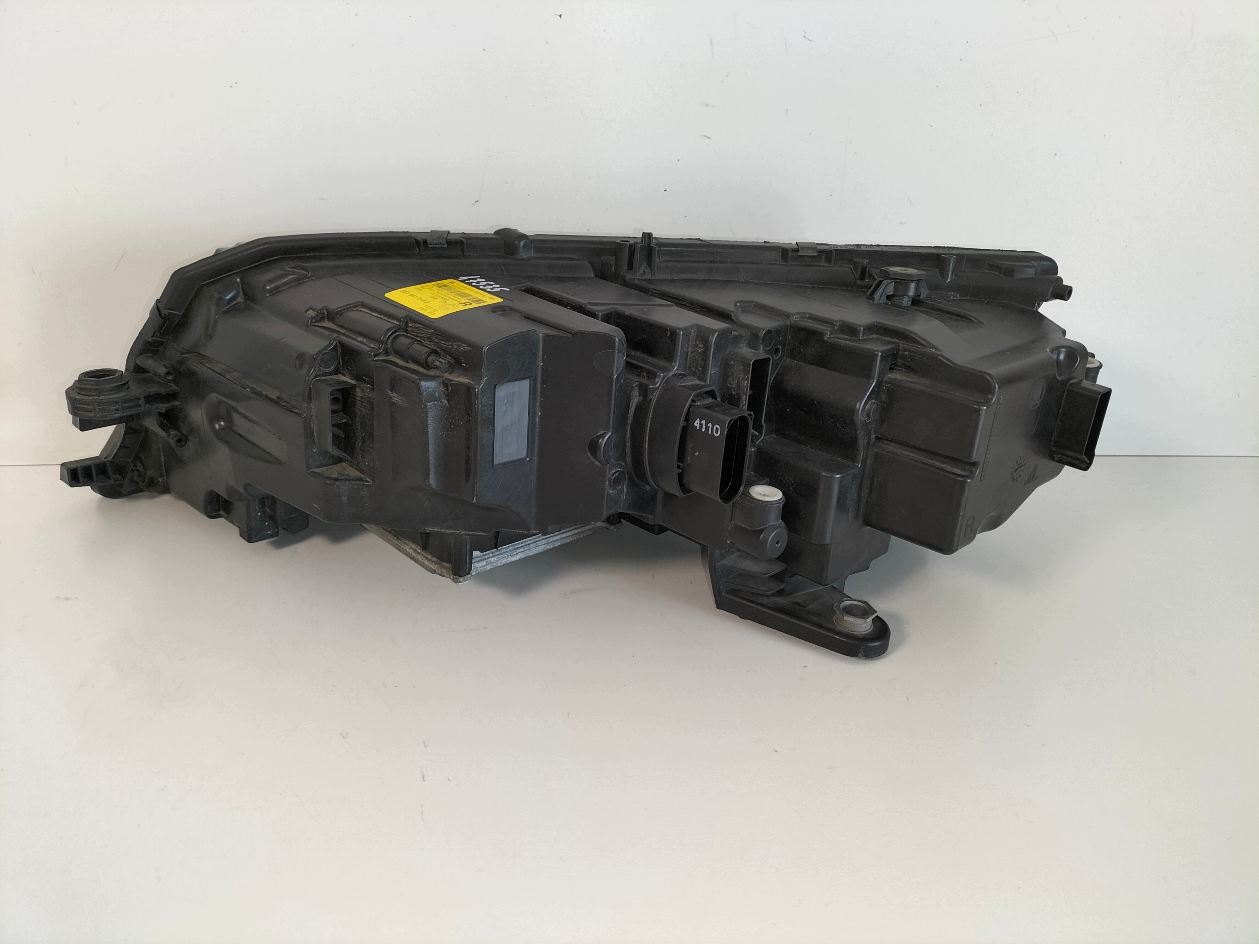 light front reflektor right SKODA OCTAVIA 3 III LIFT 17-20 FULL LED
