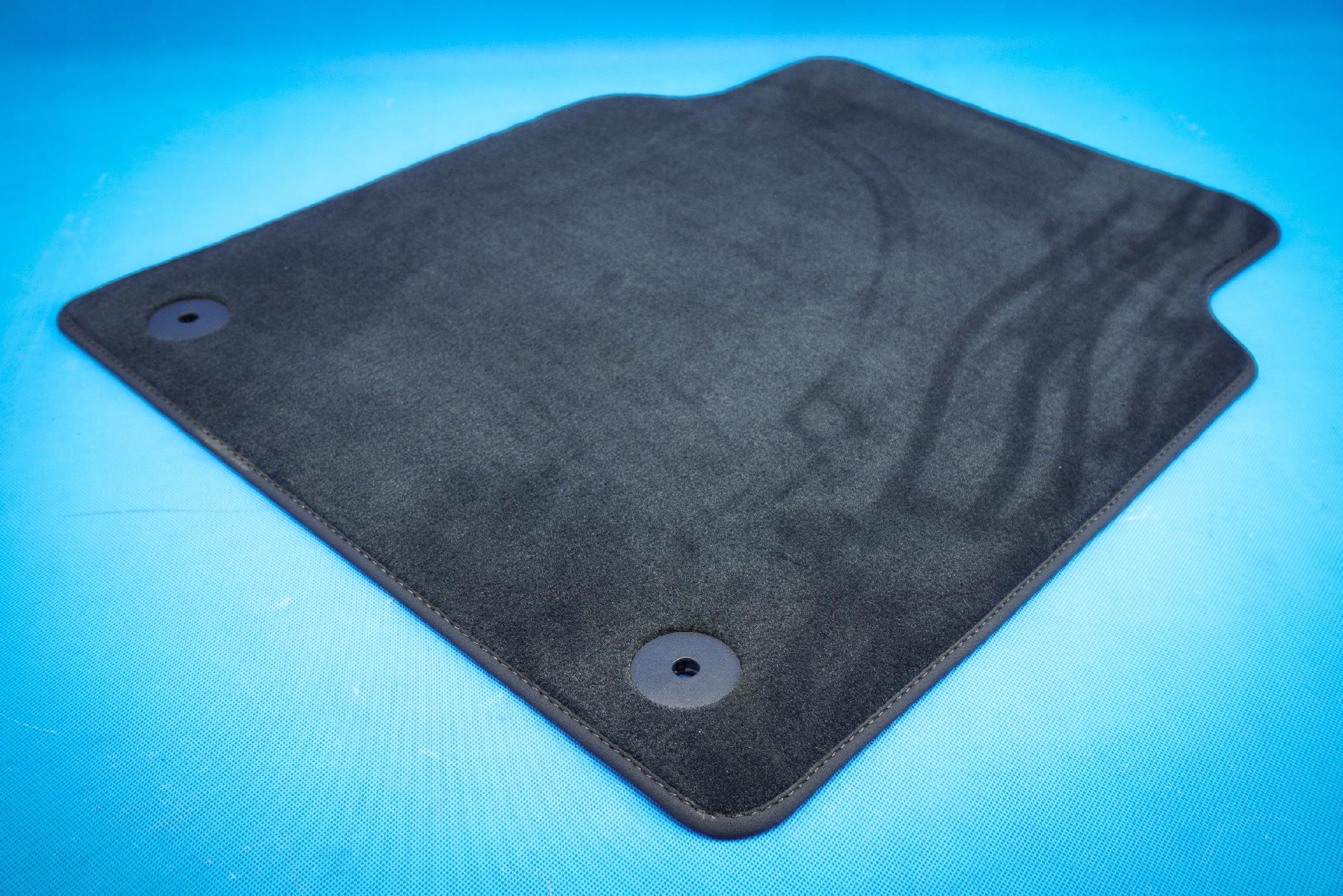 mat rear left Audi A8 4H Long 4H4863731J GP1