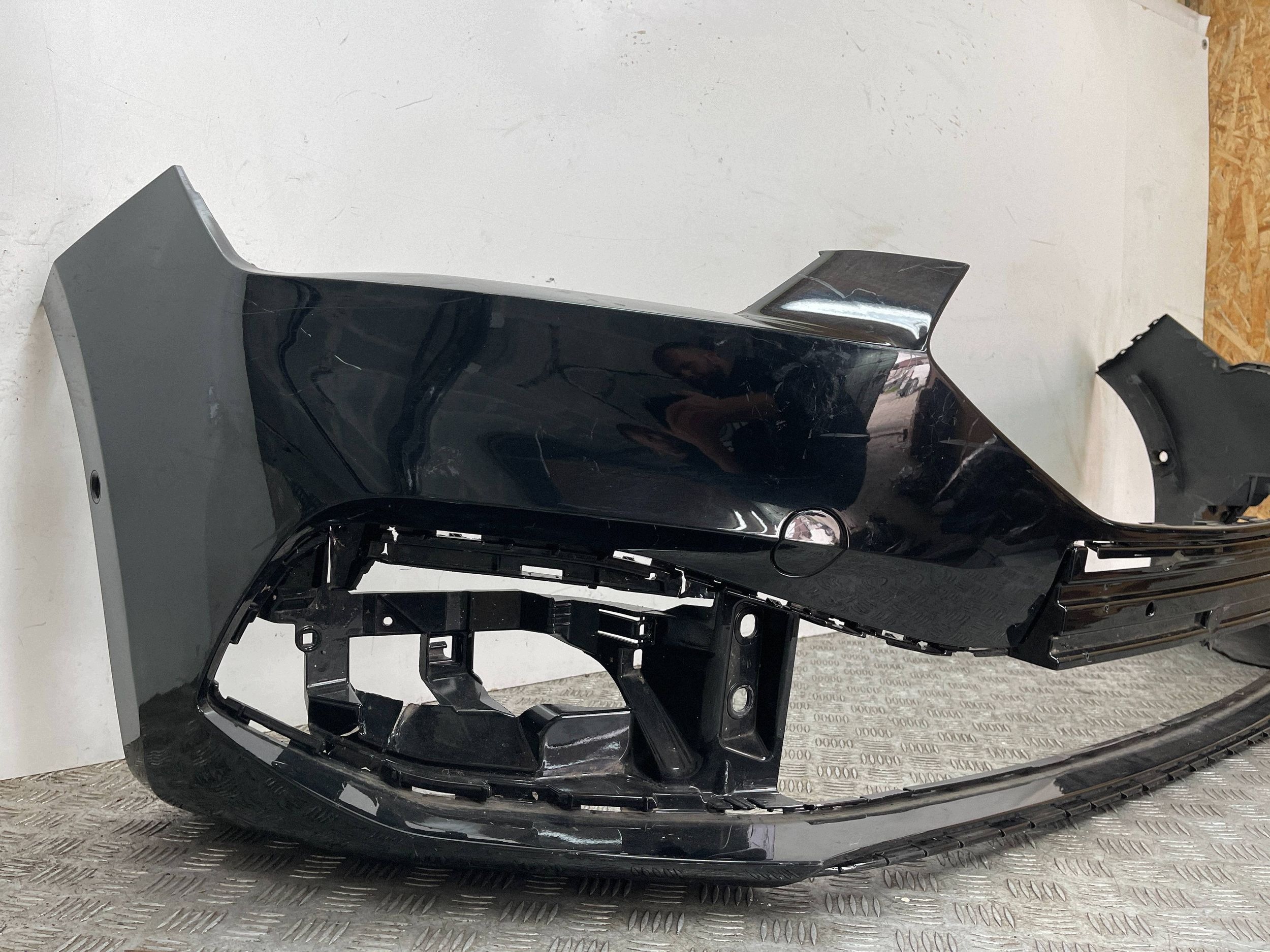front bumper front SEAT LEON IV 4 20- PDC 5FA807221