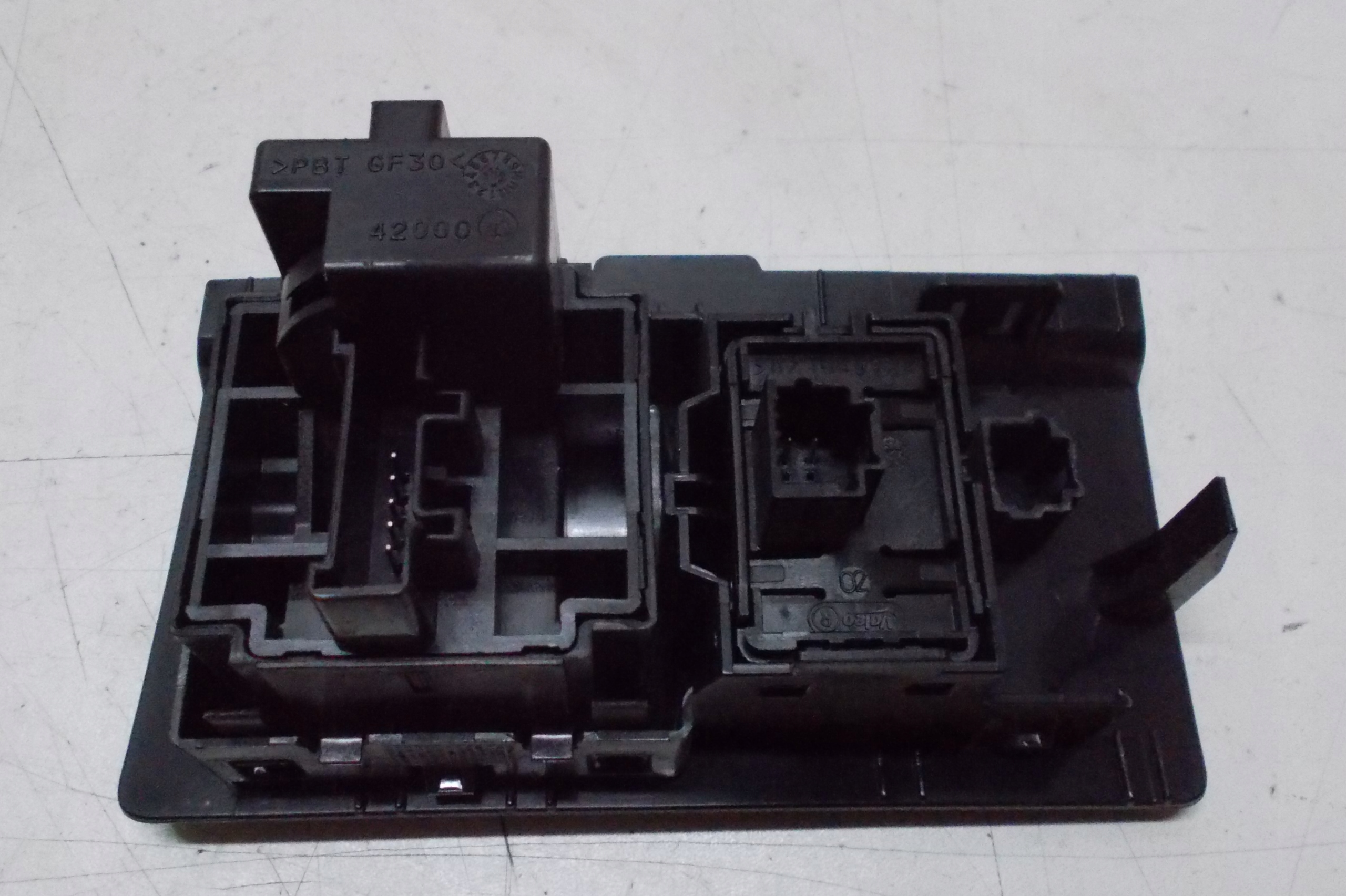 RENAULT LATITUDE 3.0 DCI 12R switch PANEL control of the lights 251630017R