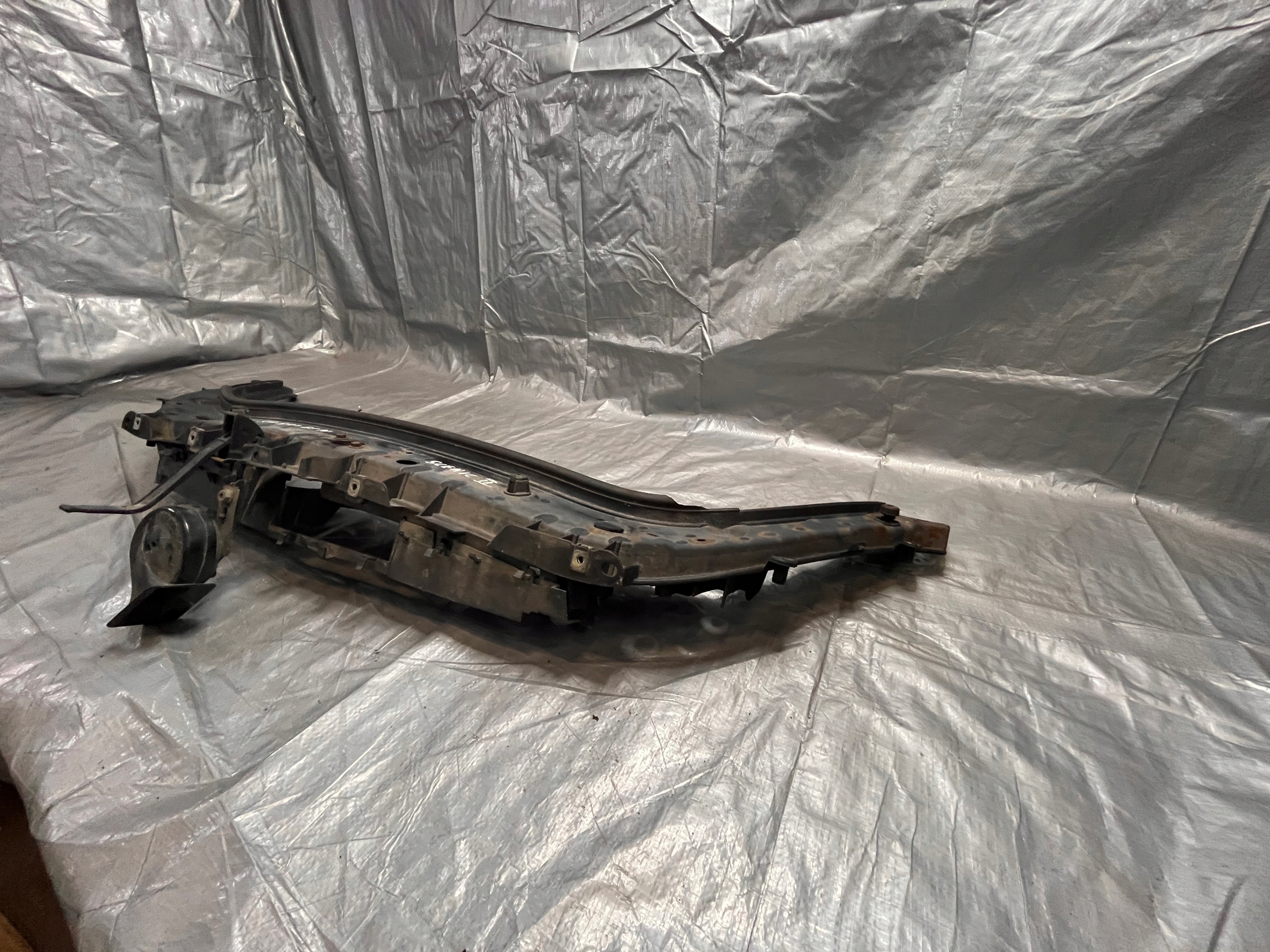 support panel for radiators upper Renault Scenic II