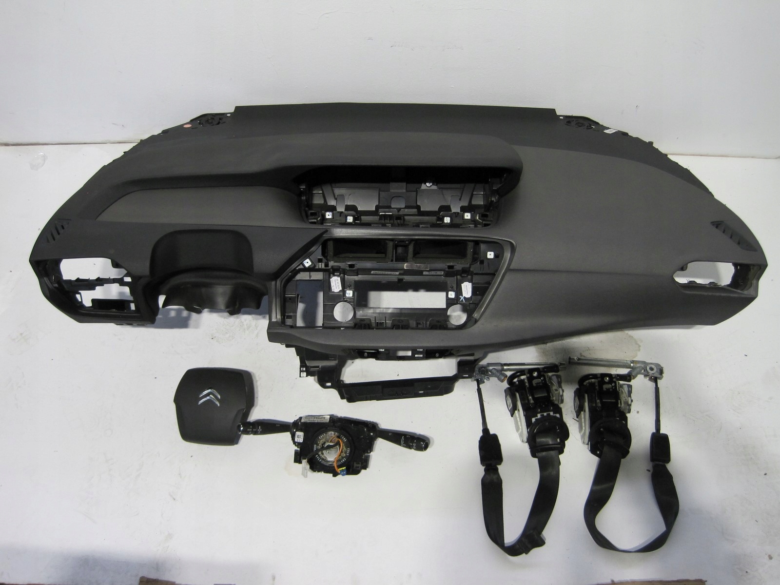 dashboard Citroen C4 PICASSO black
