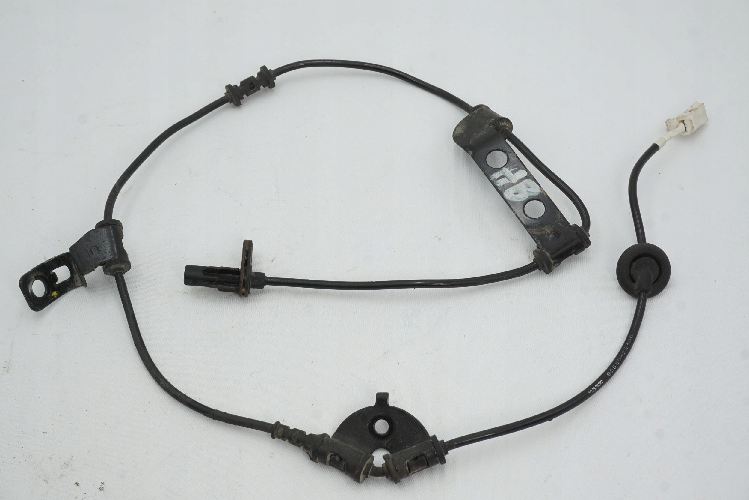 CZUJNIK ABS PRAWY TYŁ KIA SPORTAGE 11-15 95680-2S300