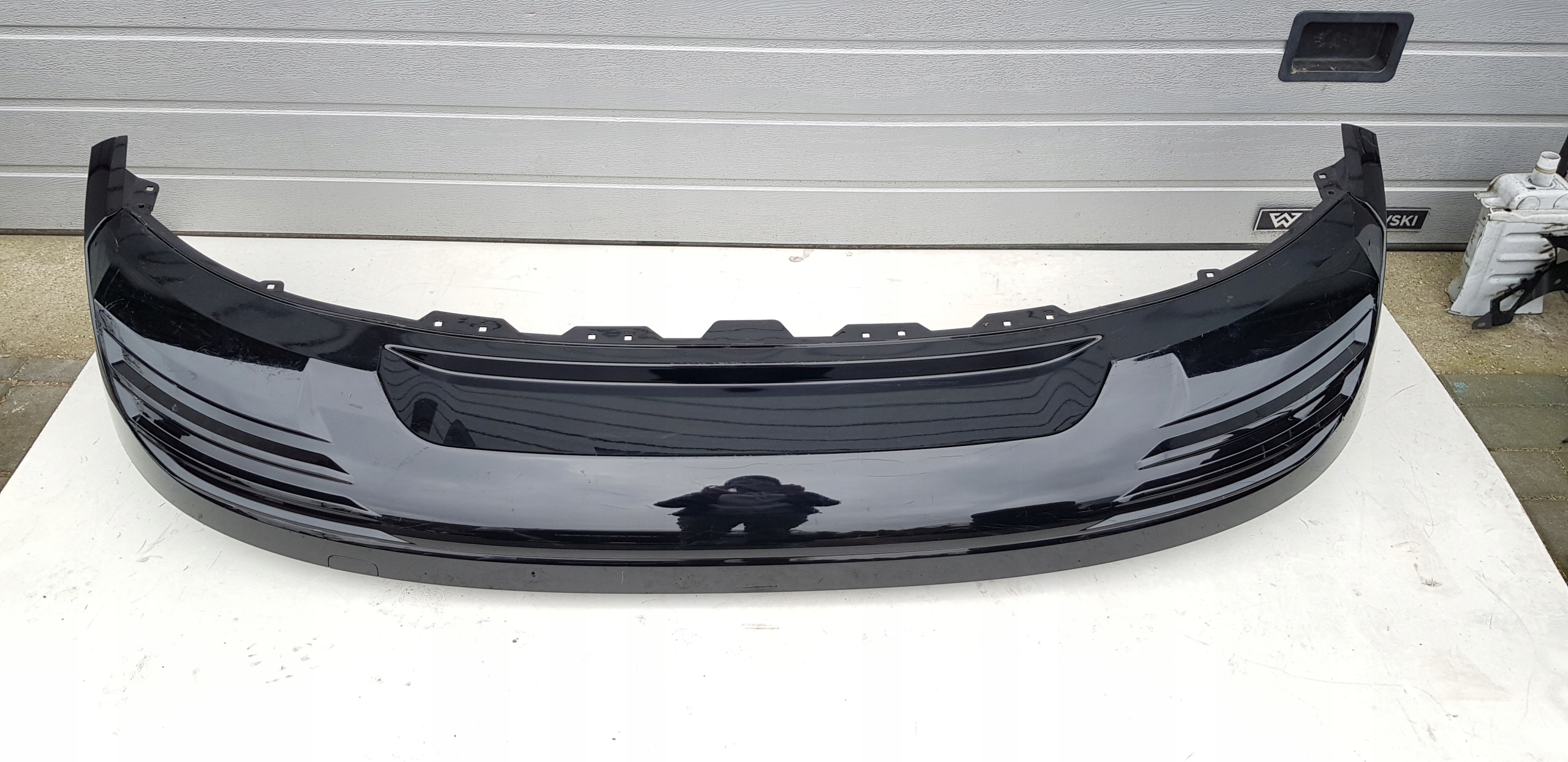 AUDI E-TRON SPOILER DÓŁ DOKŁADKA ZDERZAKA TYŁ 4KE