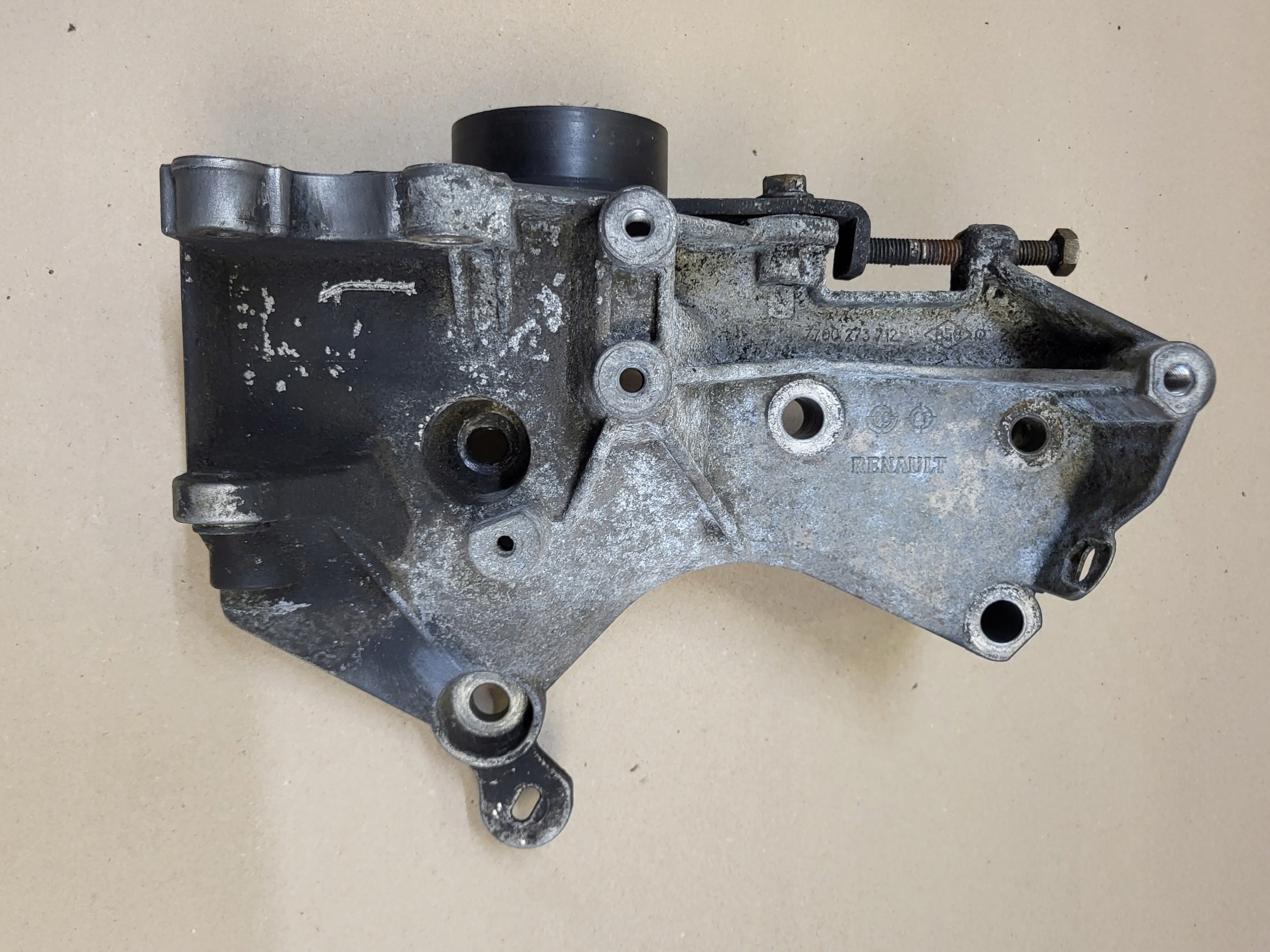 holder engine mount RENAULT MEGANE SCENIC and 1.6 16V 7700273712 OE EU