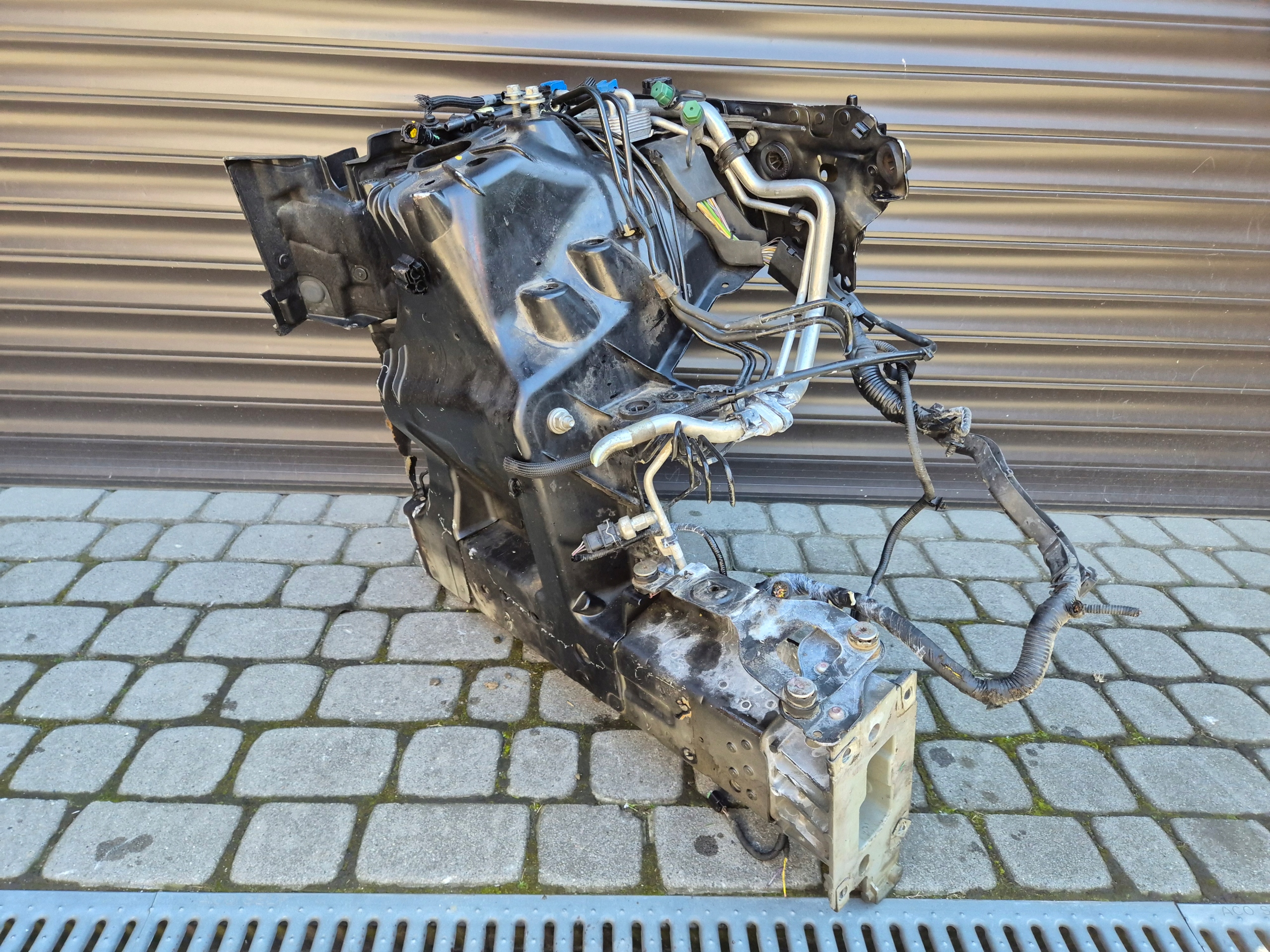 LAND ROVER DISCOVERY V L462 ĆWIARTKA PODŁUŻNICA LEWA PRZEDNIA 2016-